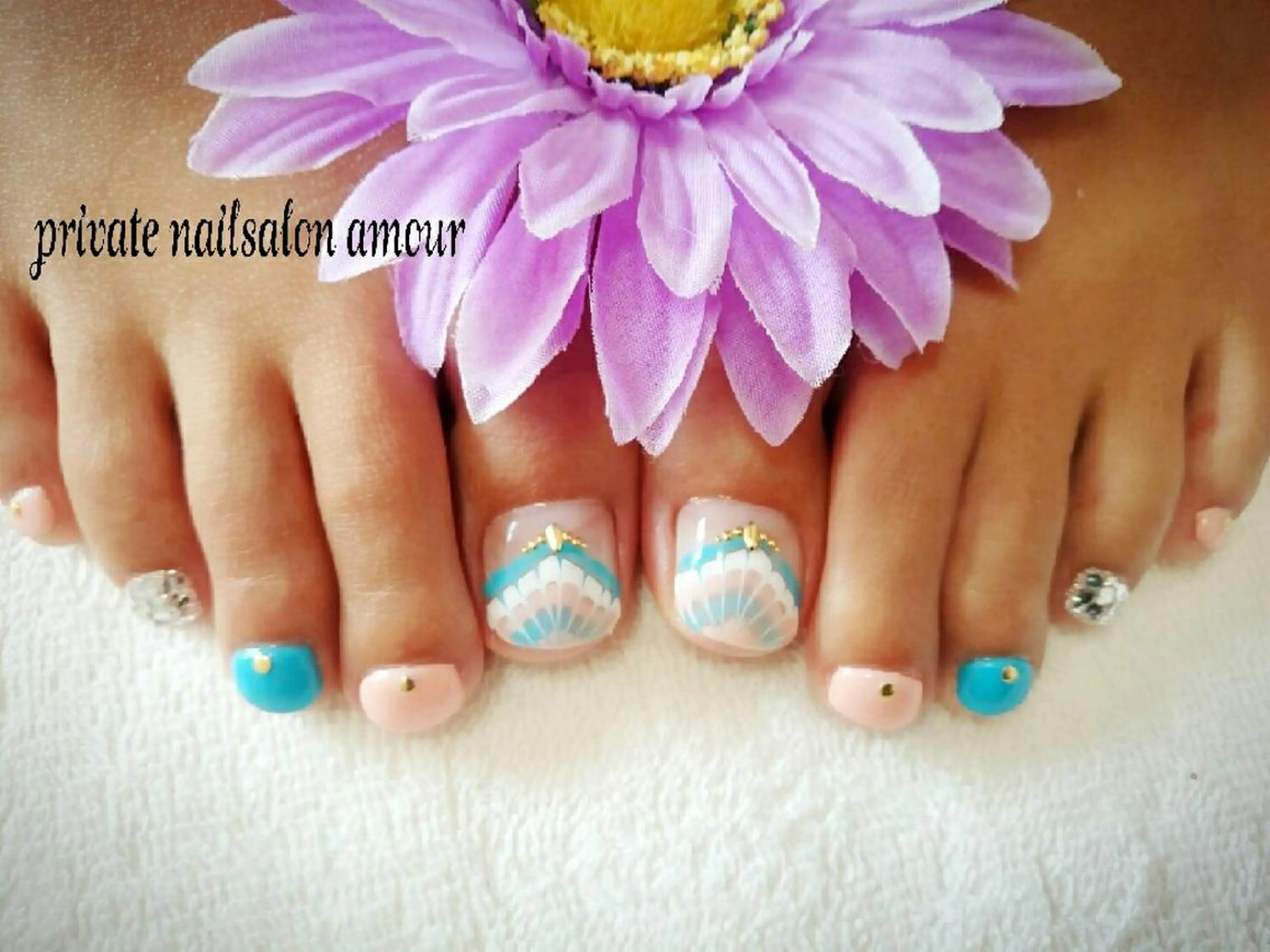 ネイル フットネイル ジェルネイル ピーコックネイル nailsalon ♡amour♡のネイルデザイン