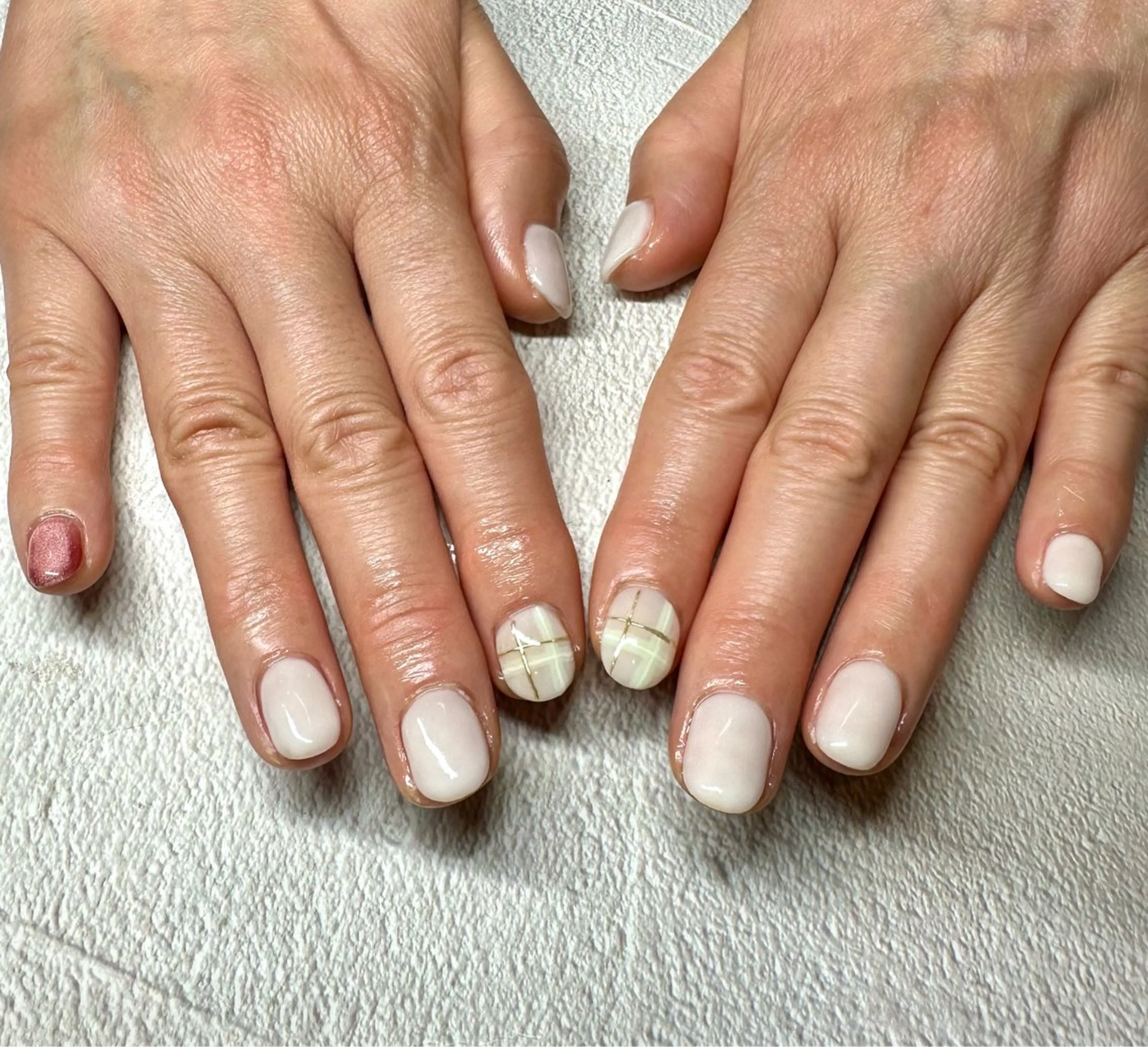 ネイル マグネットネイル ハンドネイル Tanemoto所属・Ueda Rieのネイルデザイン