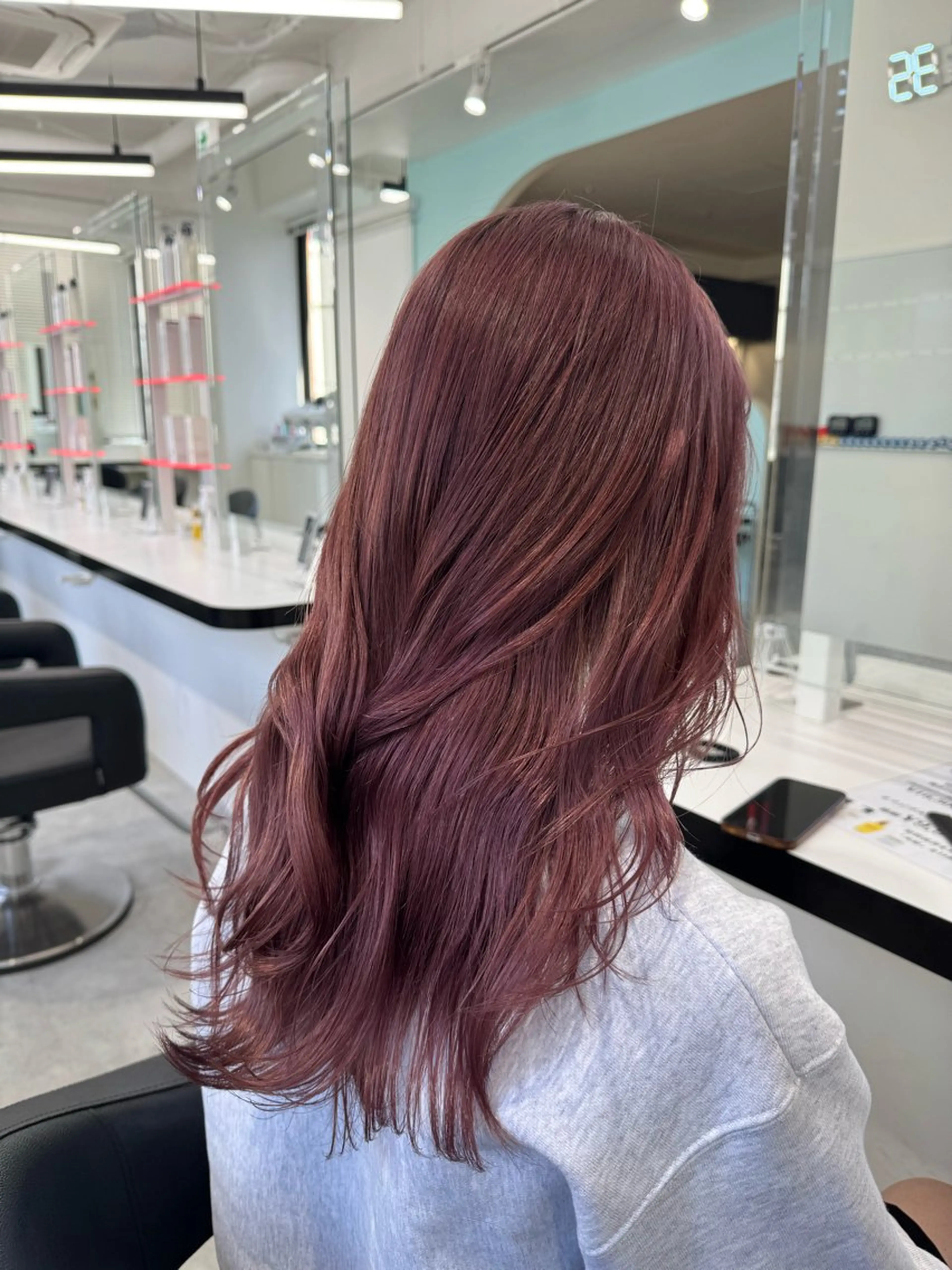 ロング ヘアカラー ⛄️レイヤー⛄透明感 ⛄️kyotaroのヘアスタイル