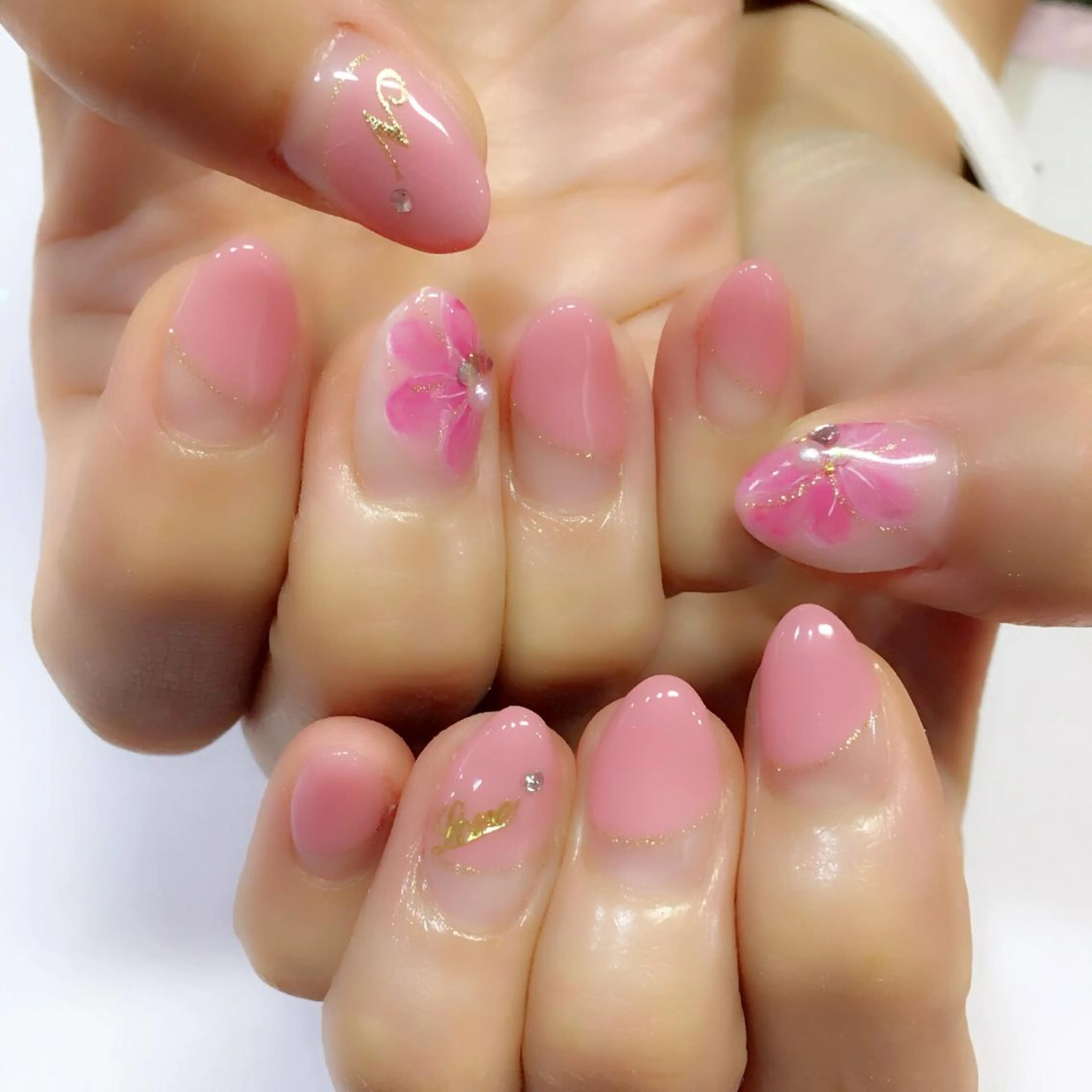 ショート カラー パーマ ヘアアレンジ メンズ キッズ ネイル マツエク・マツパ 学生（メンズ向け） 付け放題 学生 アートネイル フットネイル NAILSGOGO shibuyaのネイルデザイン