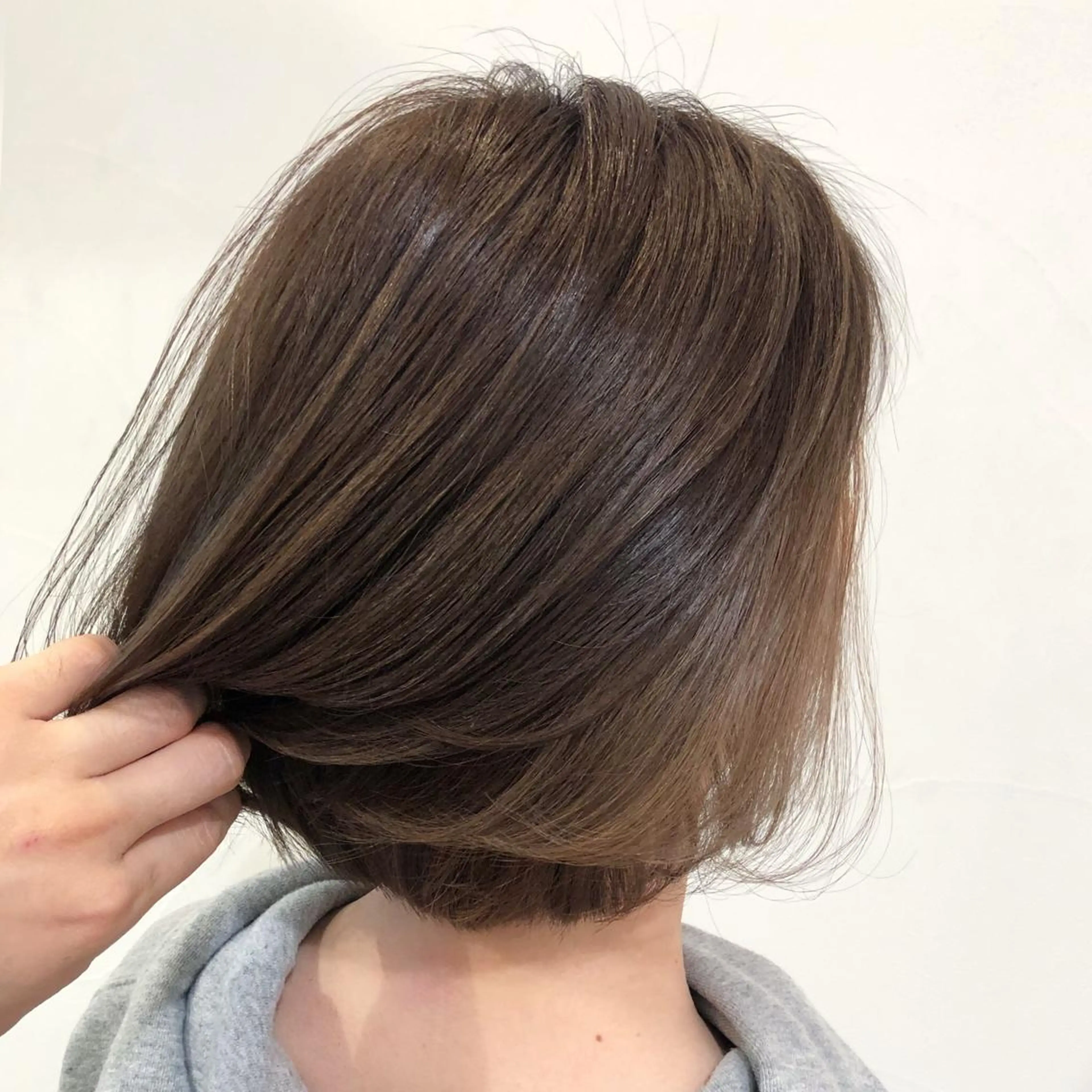 ショート カラー ベージュカラー インナーカラー 【髪質改善師】 鈴木伸之介のヘアスタイル