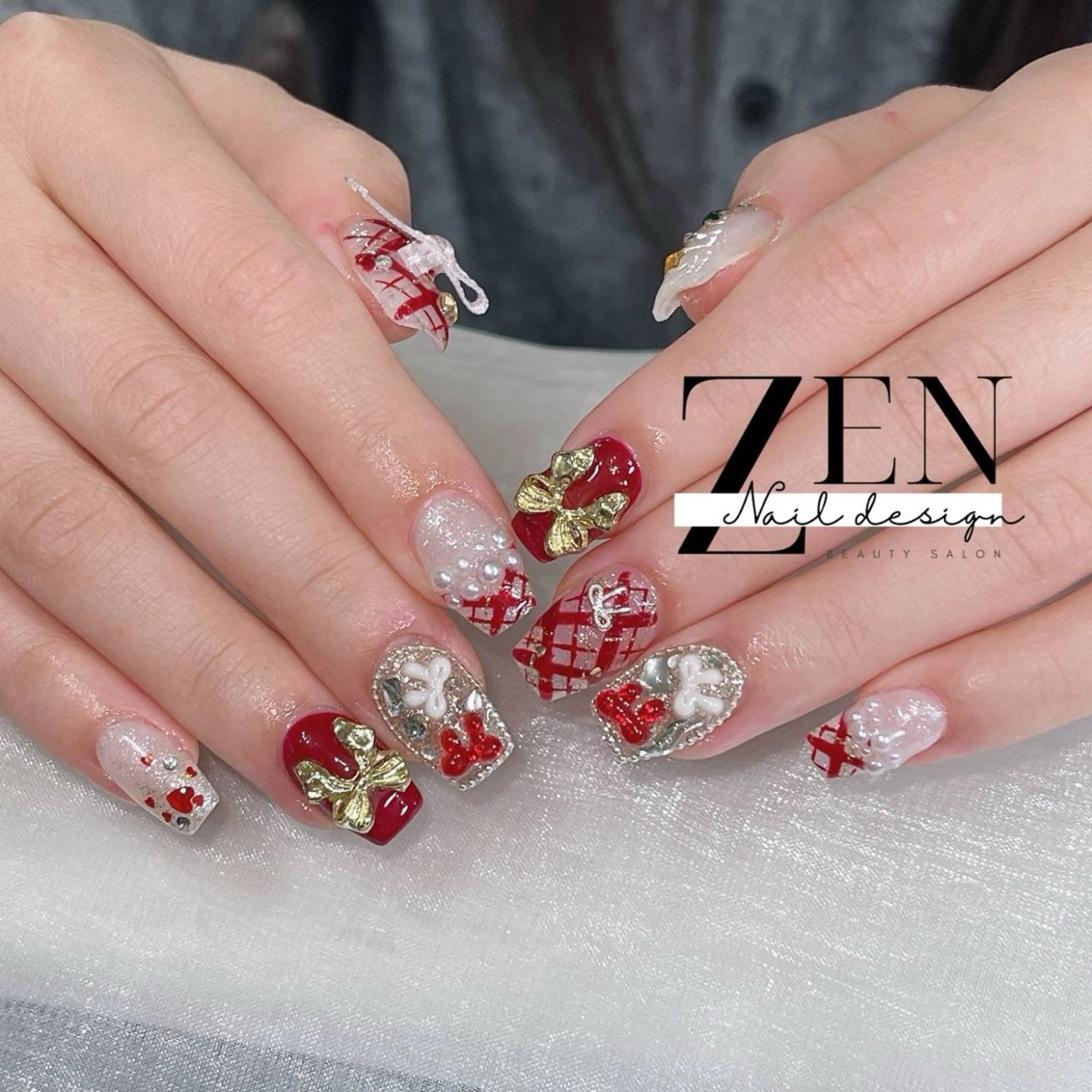 ネイル チークネイル 長さ出し フレンチネイル 韓国ネイル マグネットネイル ハンドネイル Zen Nail Design 池袋のネイルデザイン