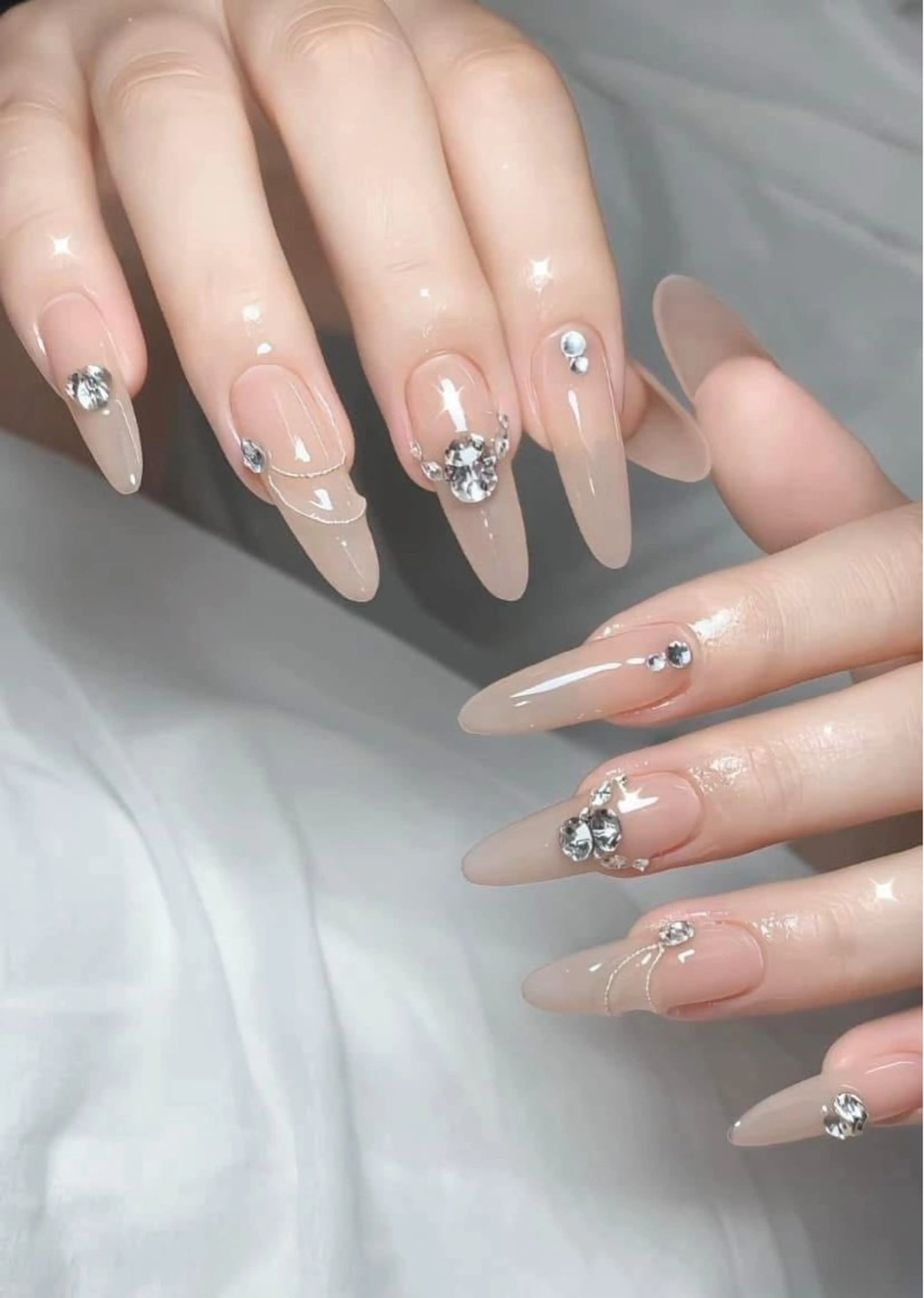 付け爪, ジェルネイル, ストーンアート 💅💅💅の写真