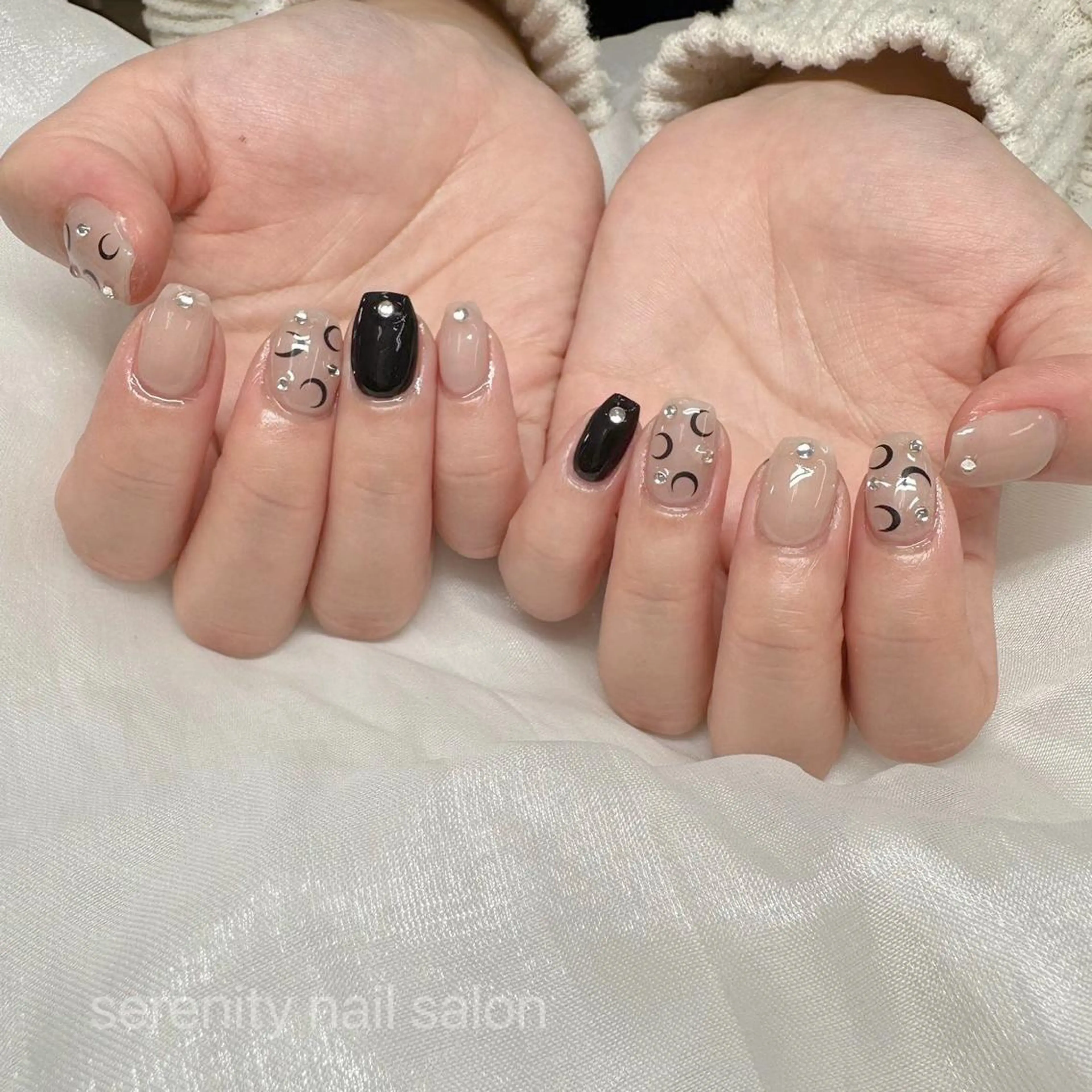 ネイル ハンドネイル ハンドケア ✨Serenity ワンホンネイルのネイルデザイン