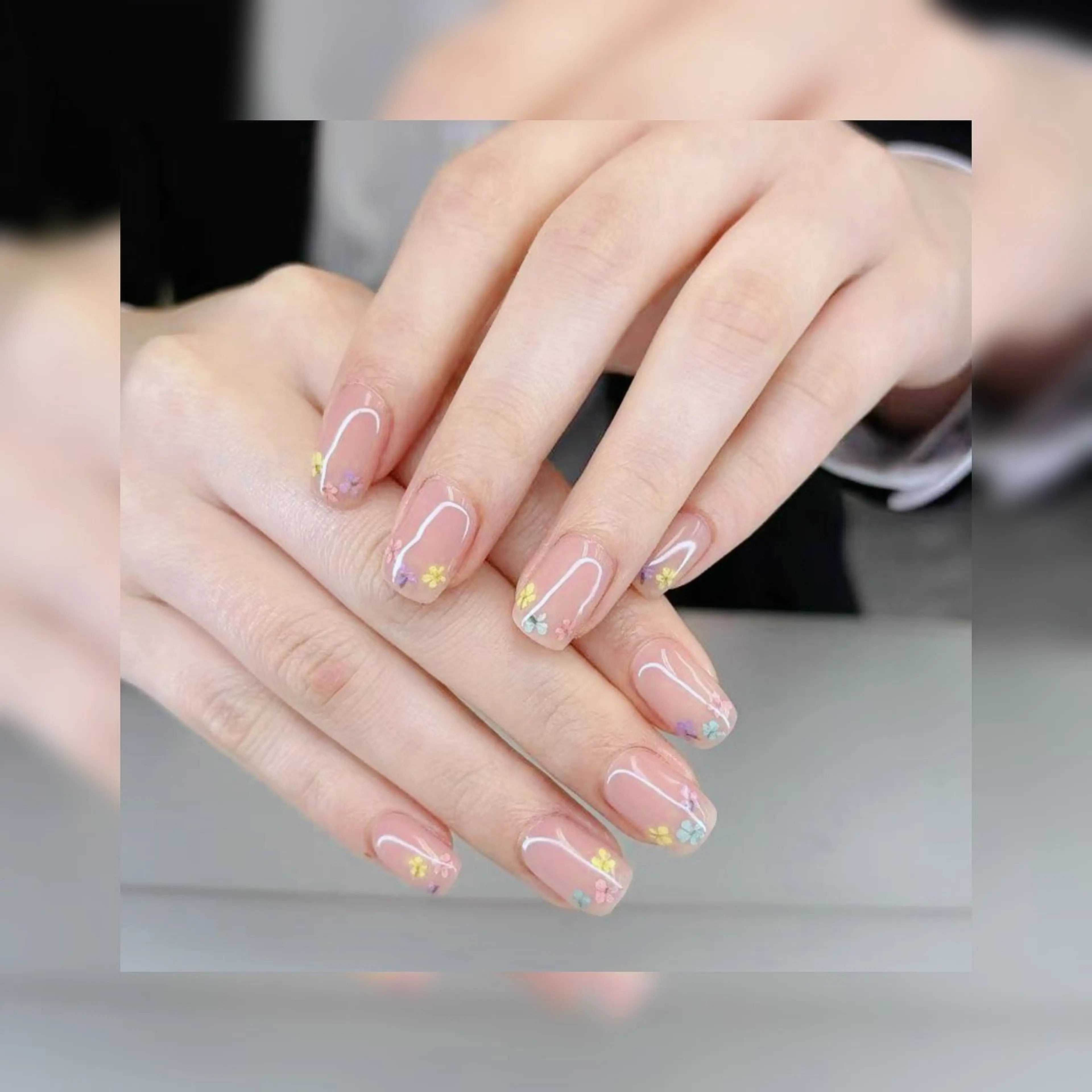 ネイル ハンドネイル AngelChris ビューティーサロンのマツエク・マツパデザイン