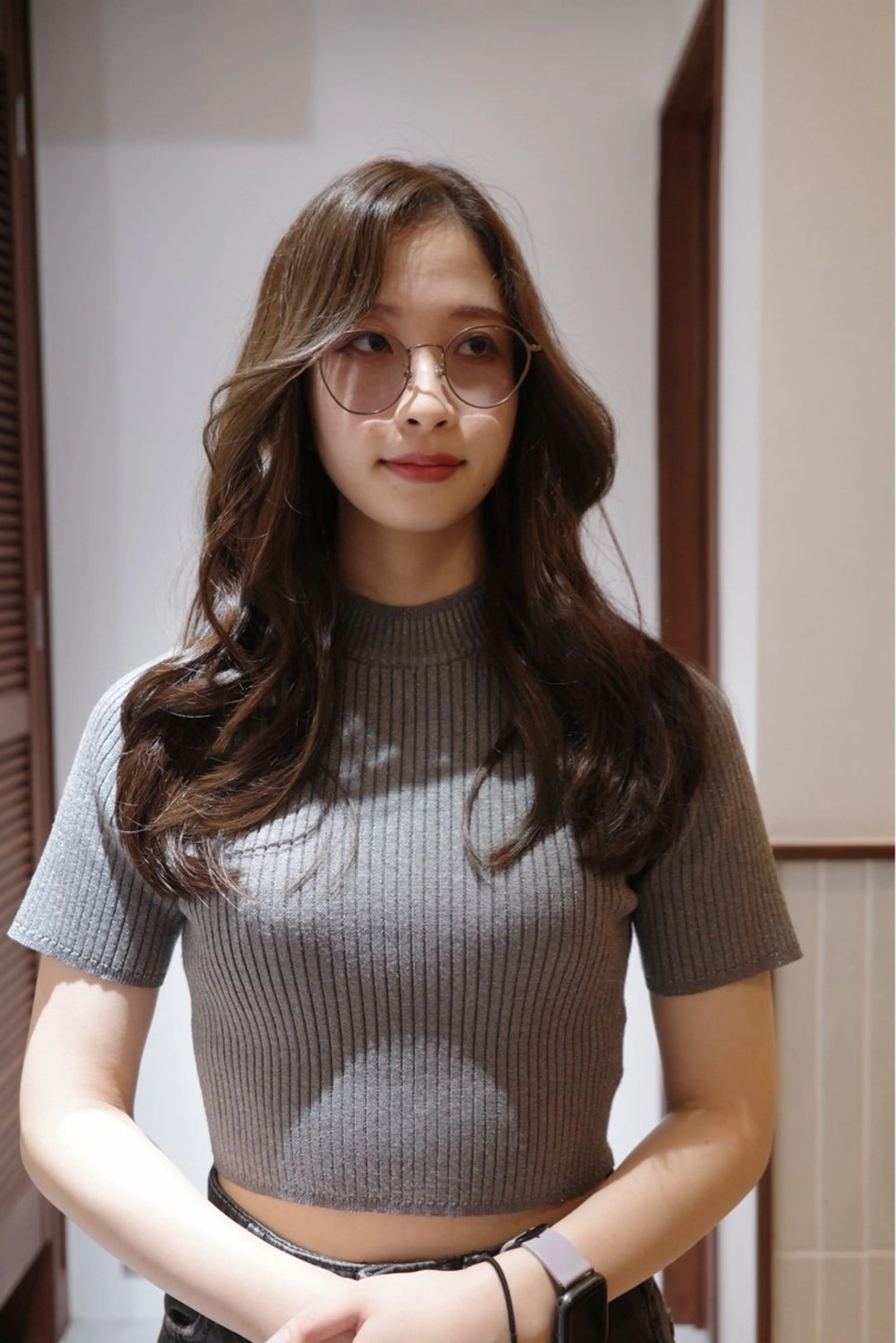 セミロング カラー お団子ヘア アッシュ ミストバング ベージュカラー ブルーカラー カット ヘアカラー トリートメント opus 店長 大和　健生のヘアスタイル