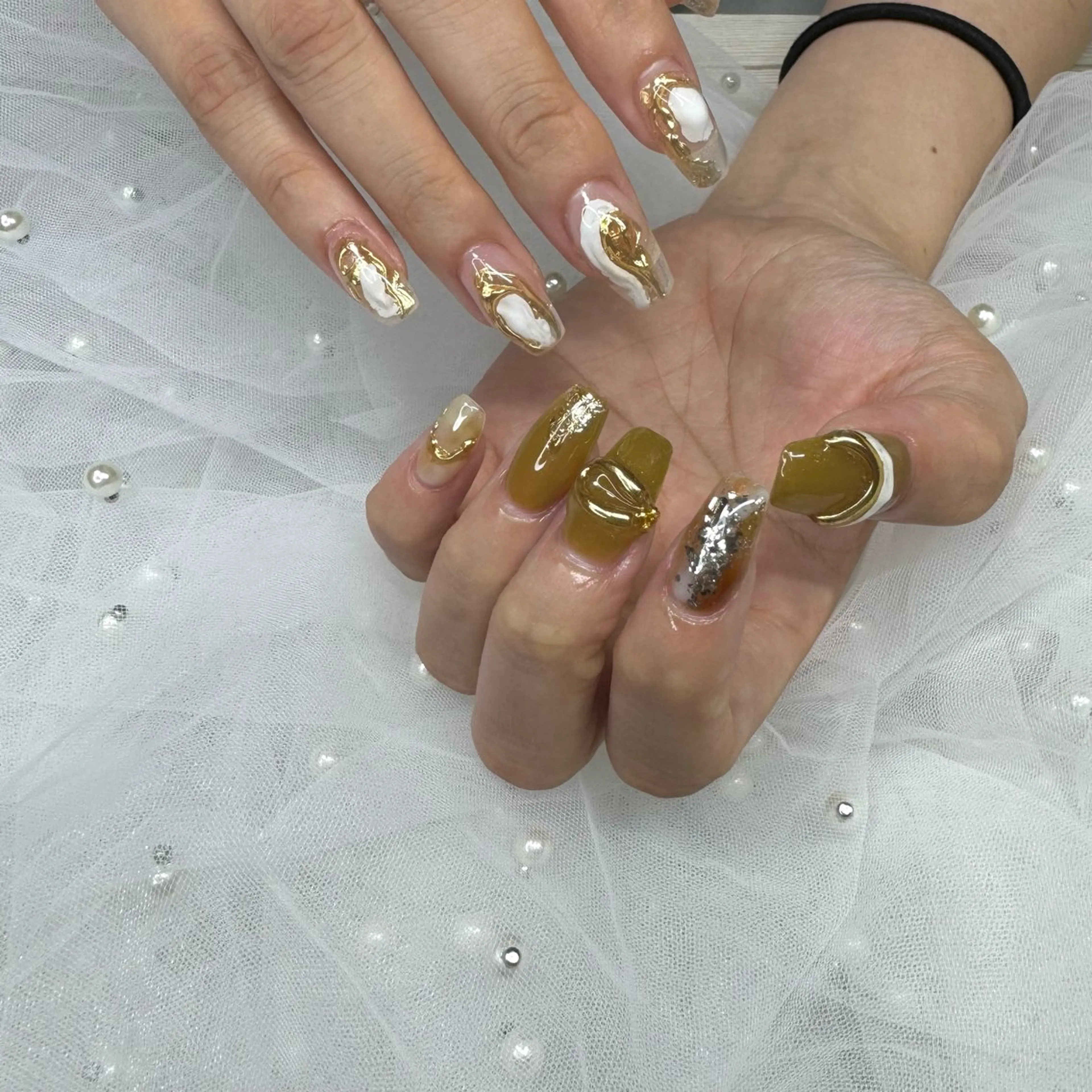 ネイル べっ甲ネイル ドット フットネイル フレンチネイル ラメ(グリッター) VENa eye＆ nail salonのネイルデザイン