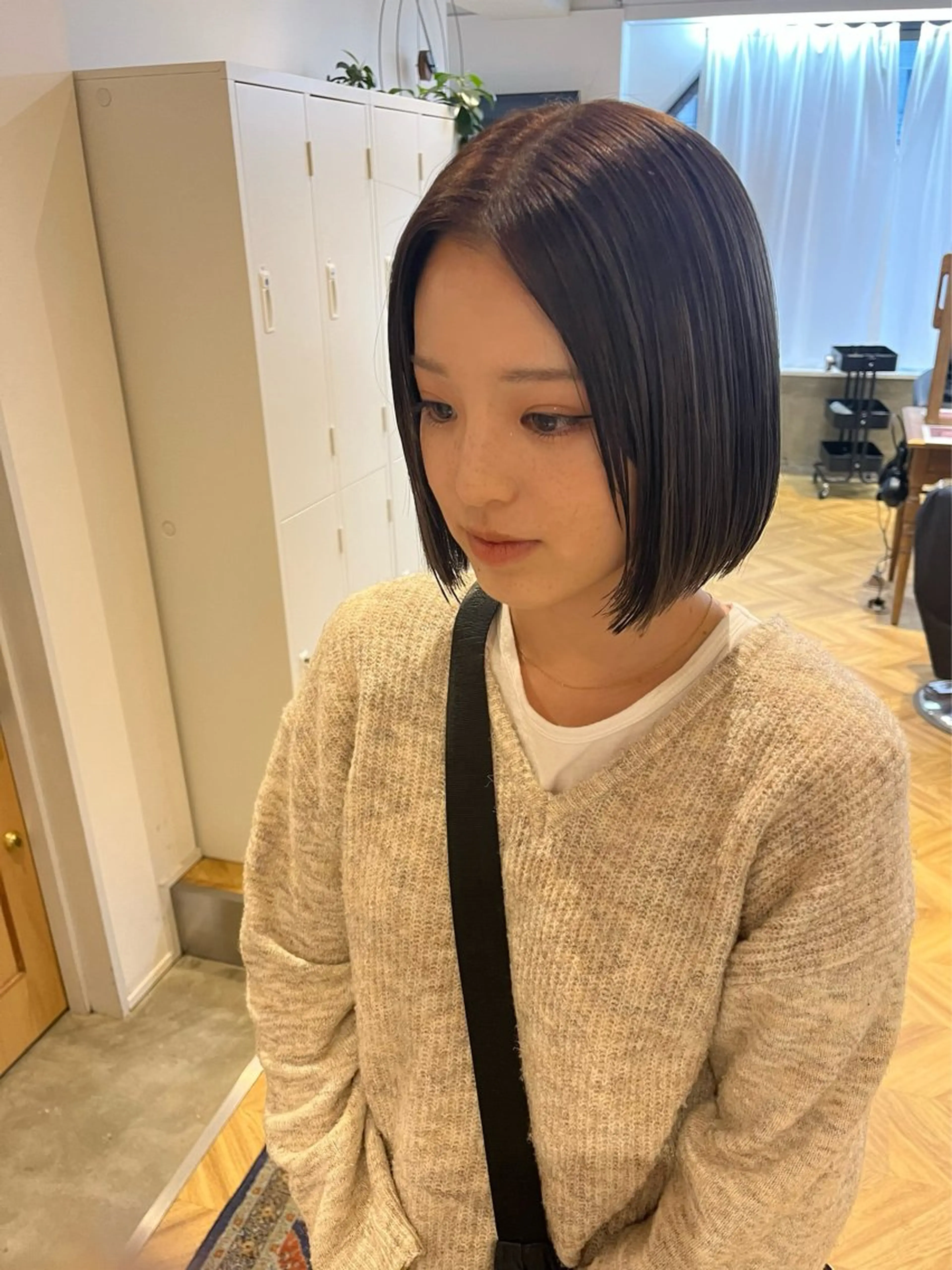 カラー グレージュ ヘアカラー 凜 (りん)のヘアスタイル