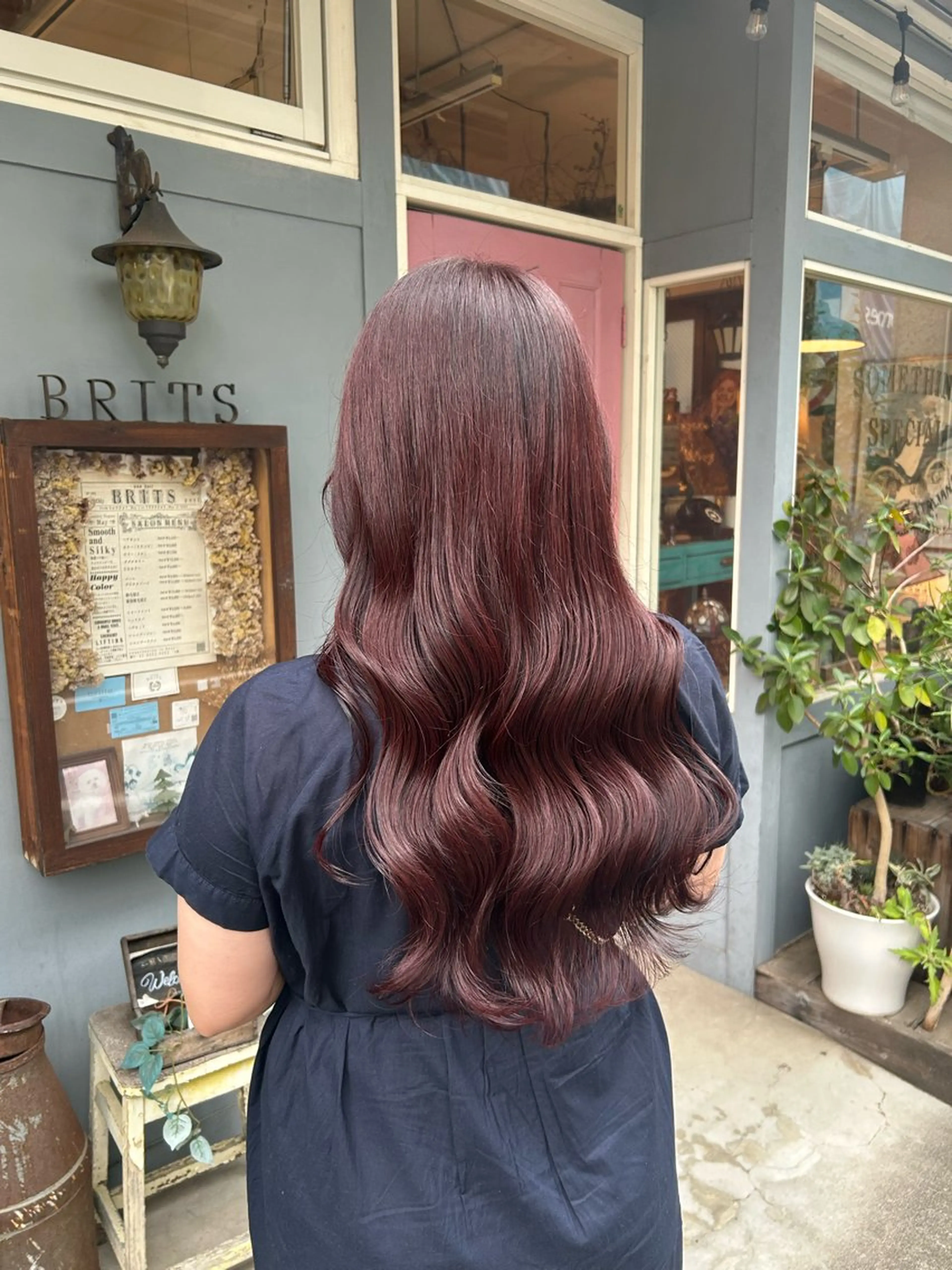 ロング カラー ボルドーカラー レッドカラー ヘアカラー ヘッドスパ BRITS 渡辺 菜々子のヘアスタイル