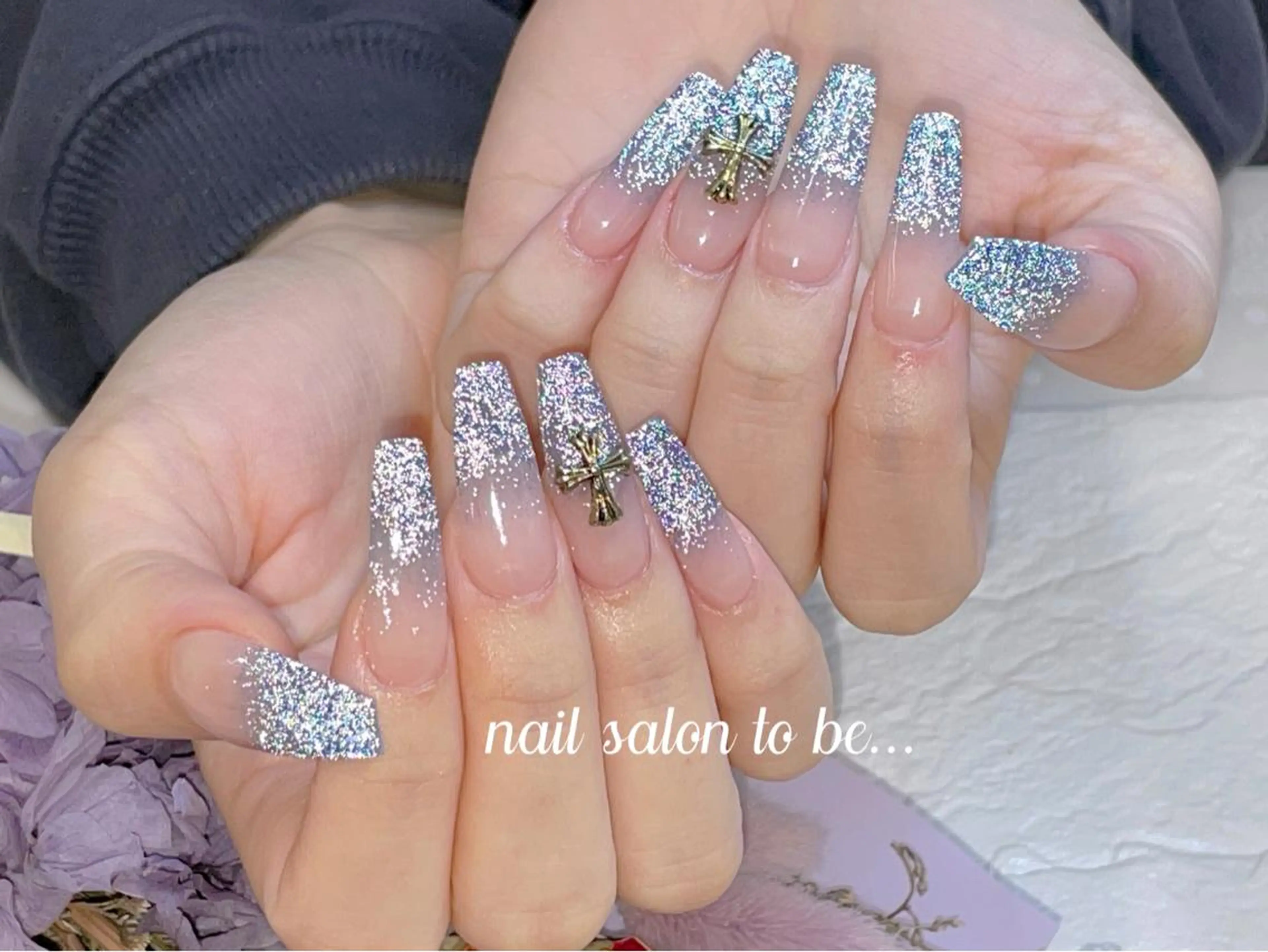 ロング ネイル Nail Salon To Beのネイルデザイン