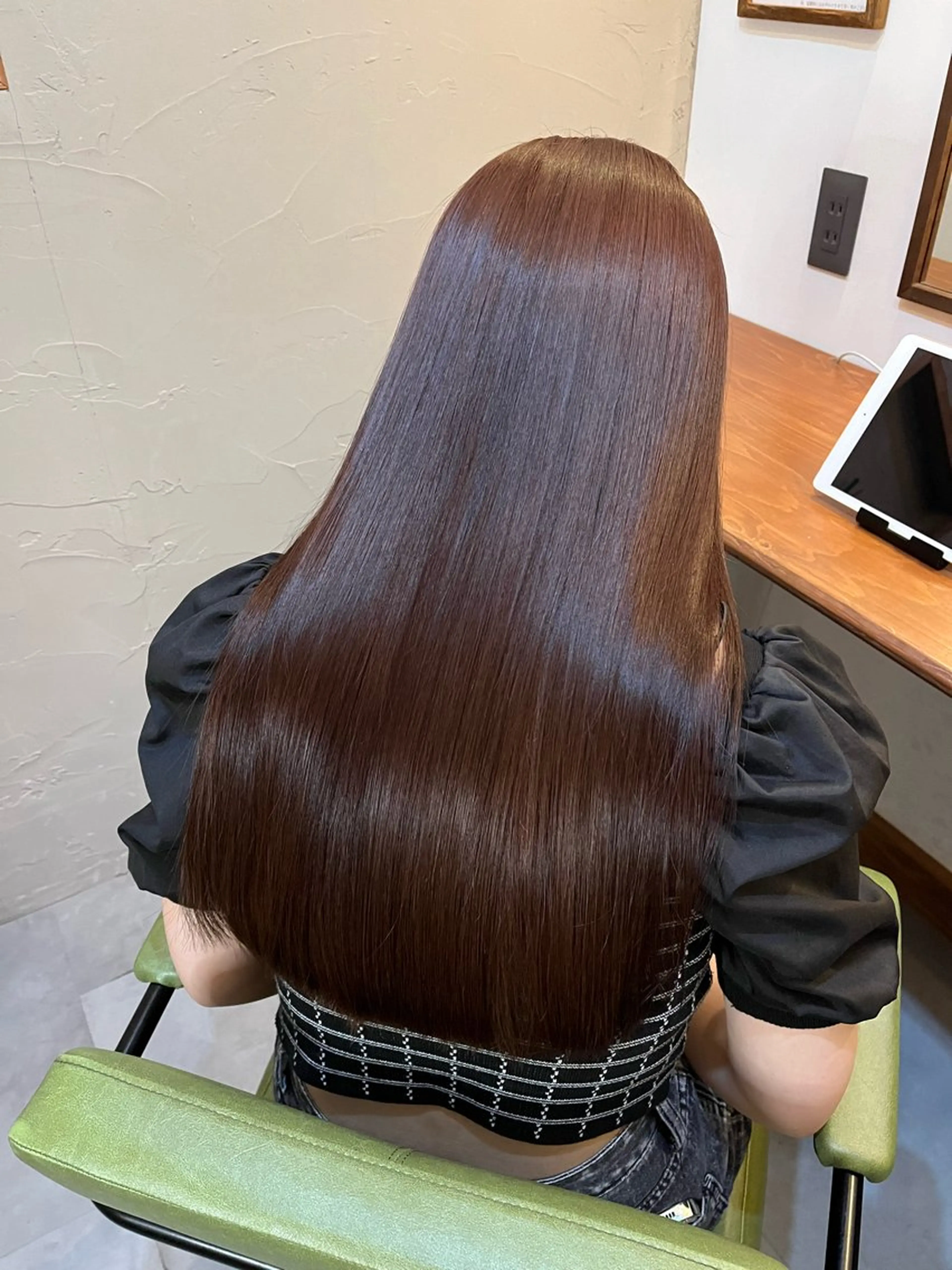 ロング 酸性ストレート 縮毛矯正 mirish枚方店所属・Mirish 枚方のヘアスタイル