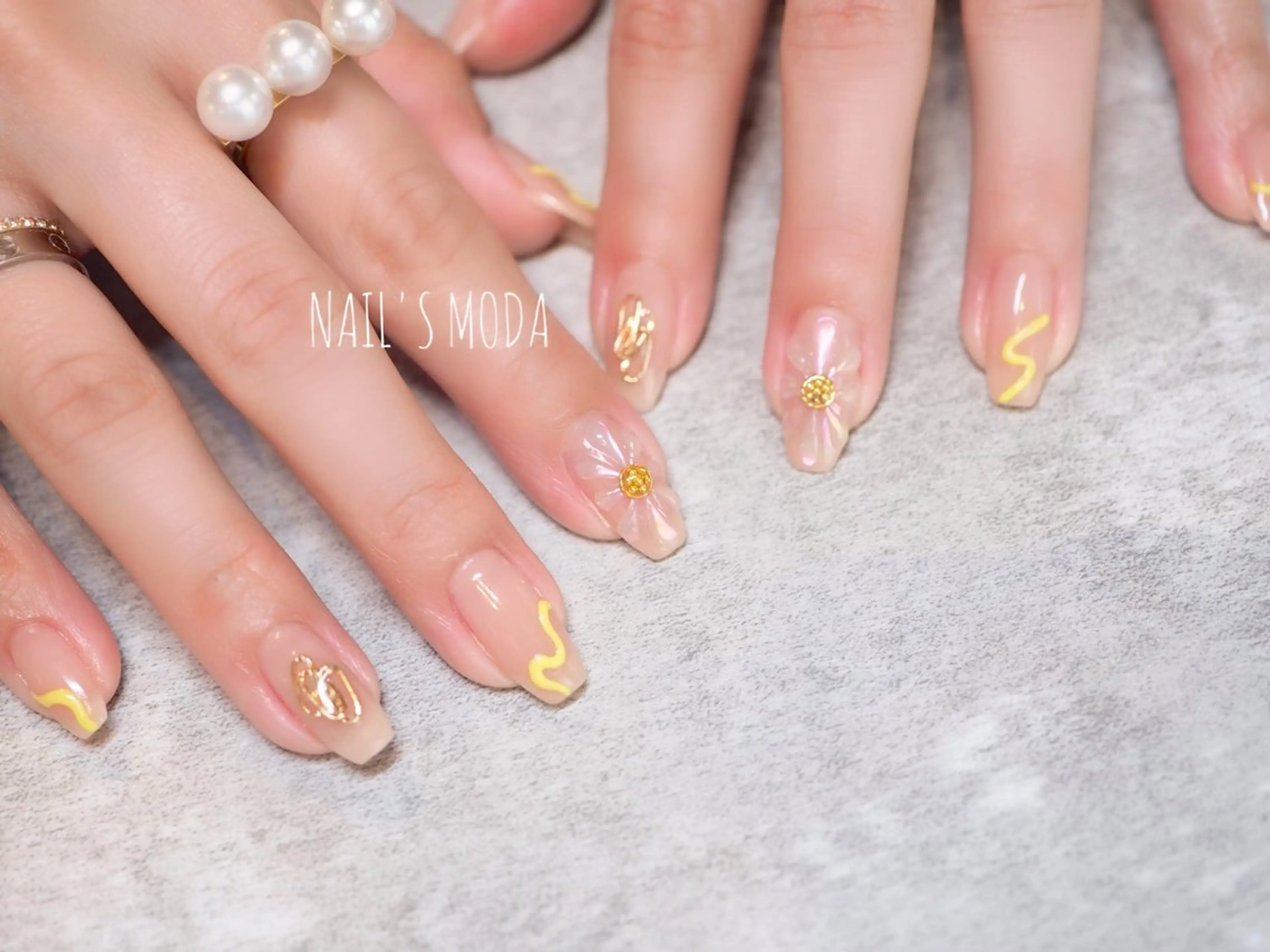 ネイル オフィスネイル NAIL'S MODAのネイルデザイン