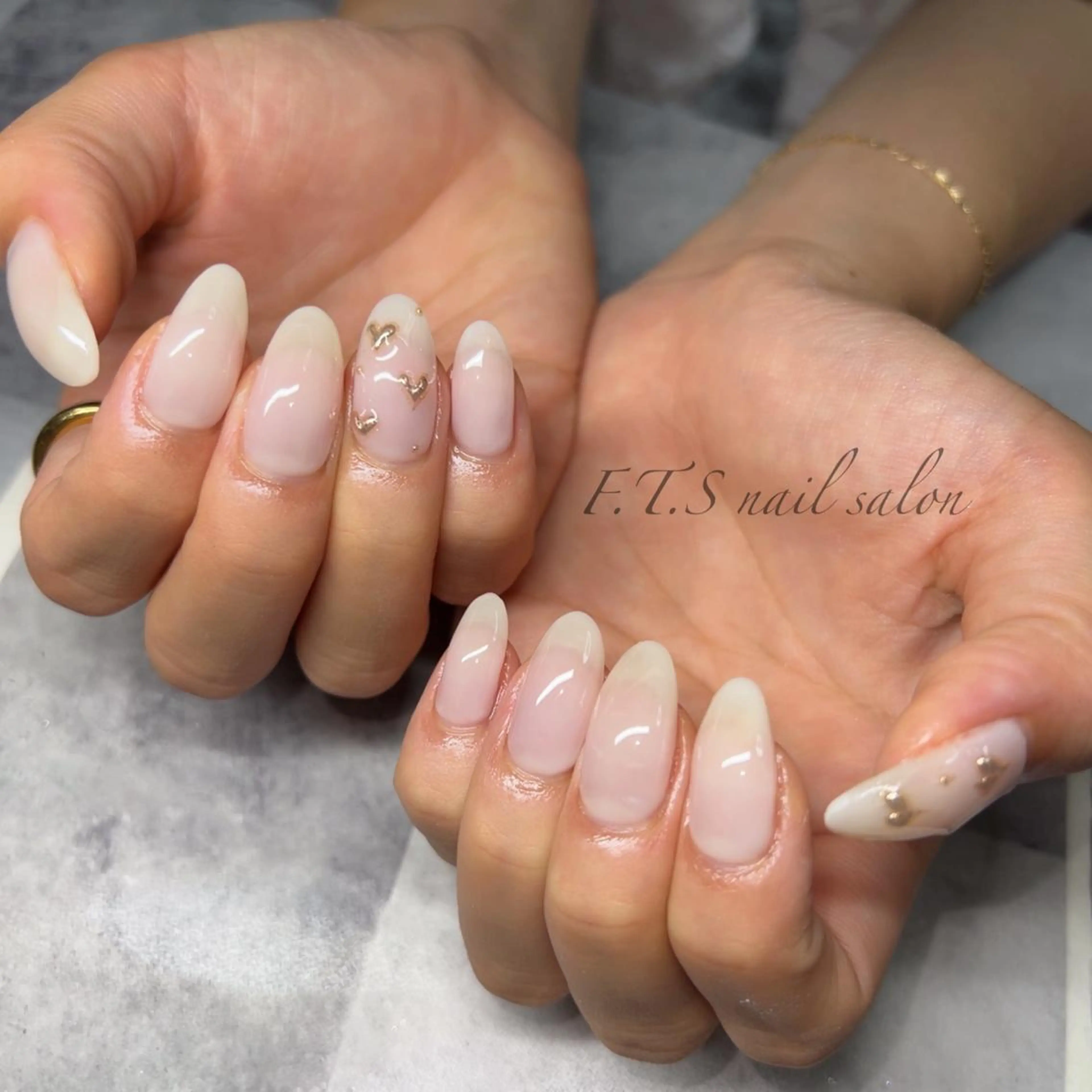 ネイル ハンドネイル F.T.S nailのネイルデザイン