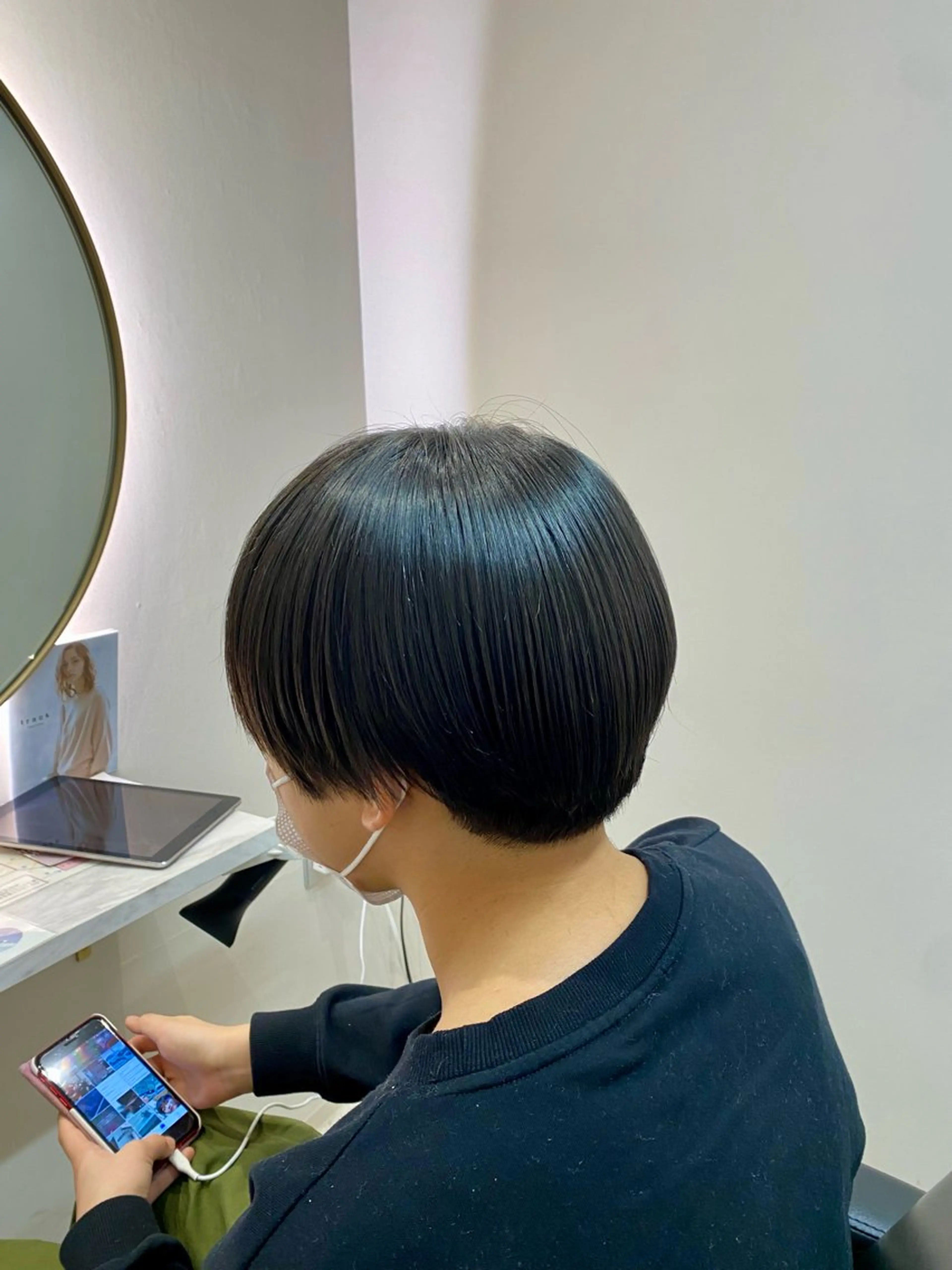 ショート 韓国🇰🇷艶髪 ケアカラーSHURIのヘアスタイル