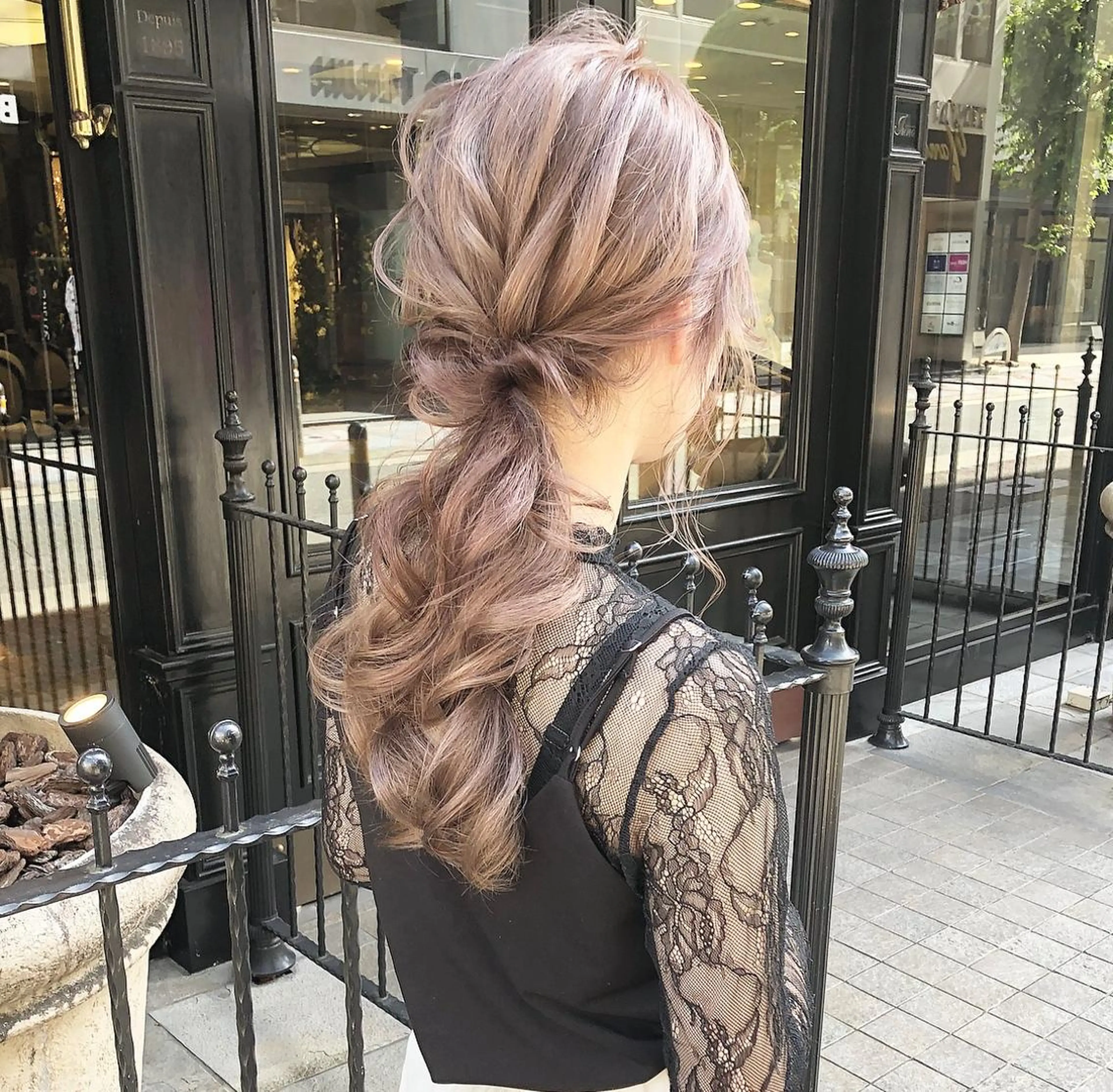 ロング カラー ヘアアレンジ ヘアカラー トリートメント autre所属・大久保 ひでなりのヘアスタイル