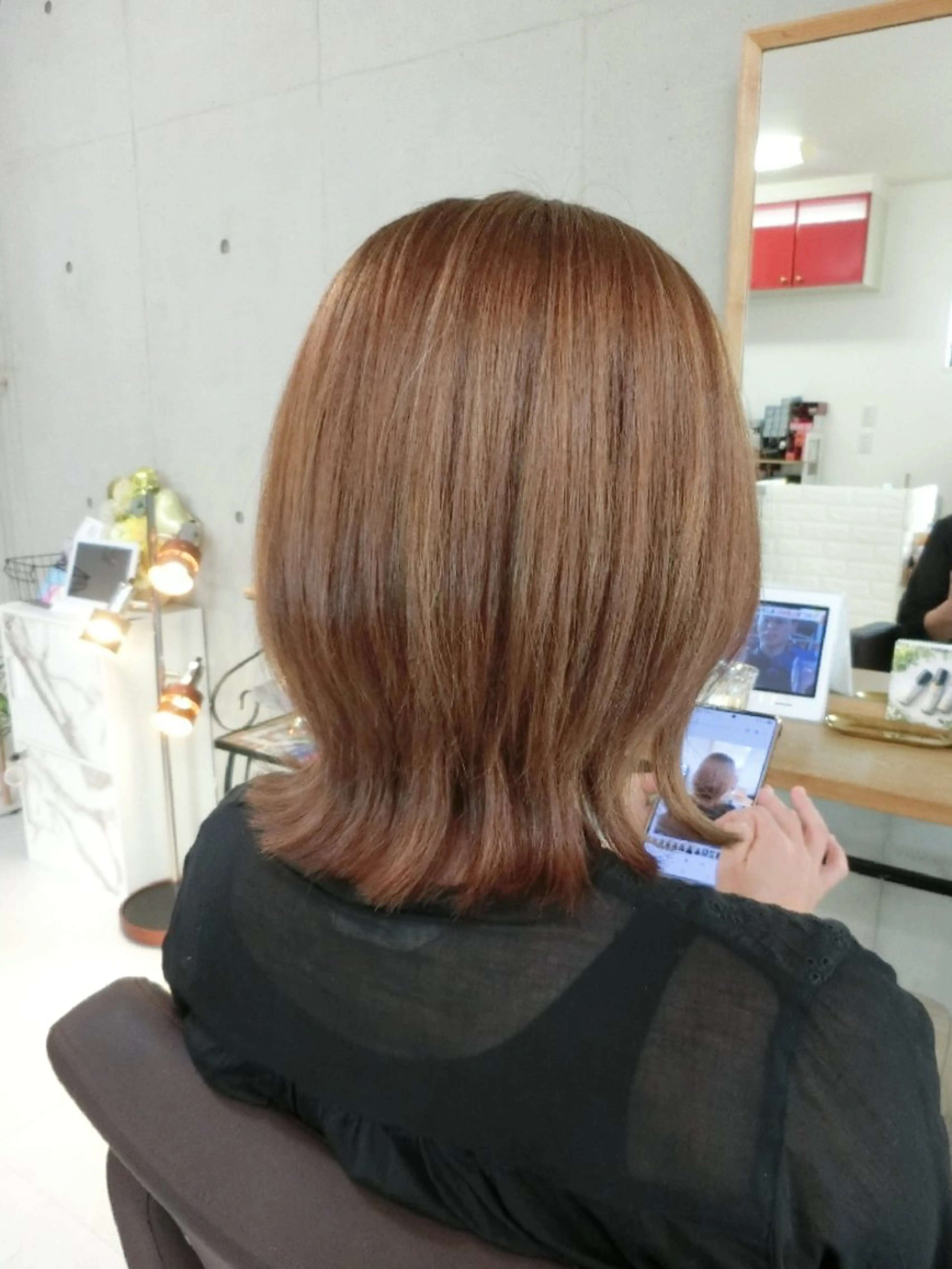 カラー ミディアム ma cherie 三浦直美のヘアスタイル