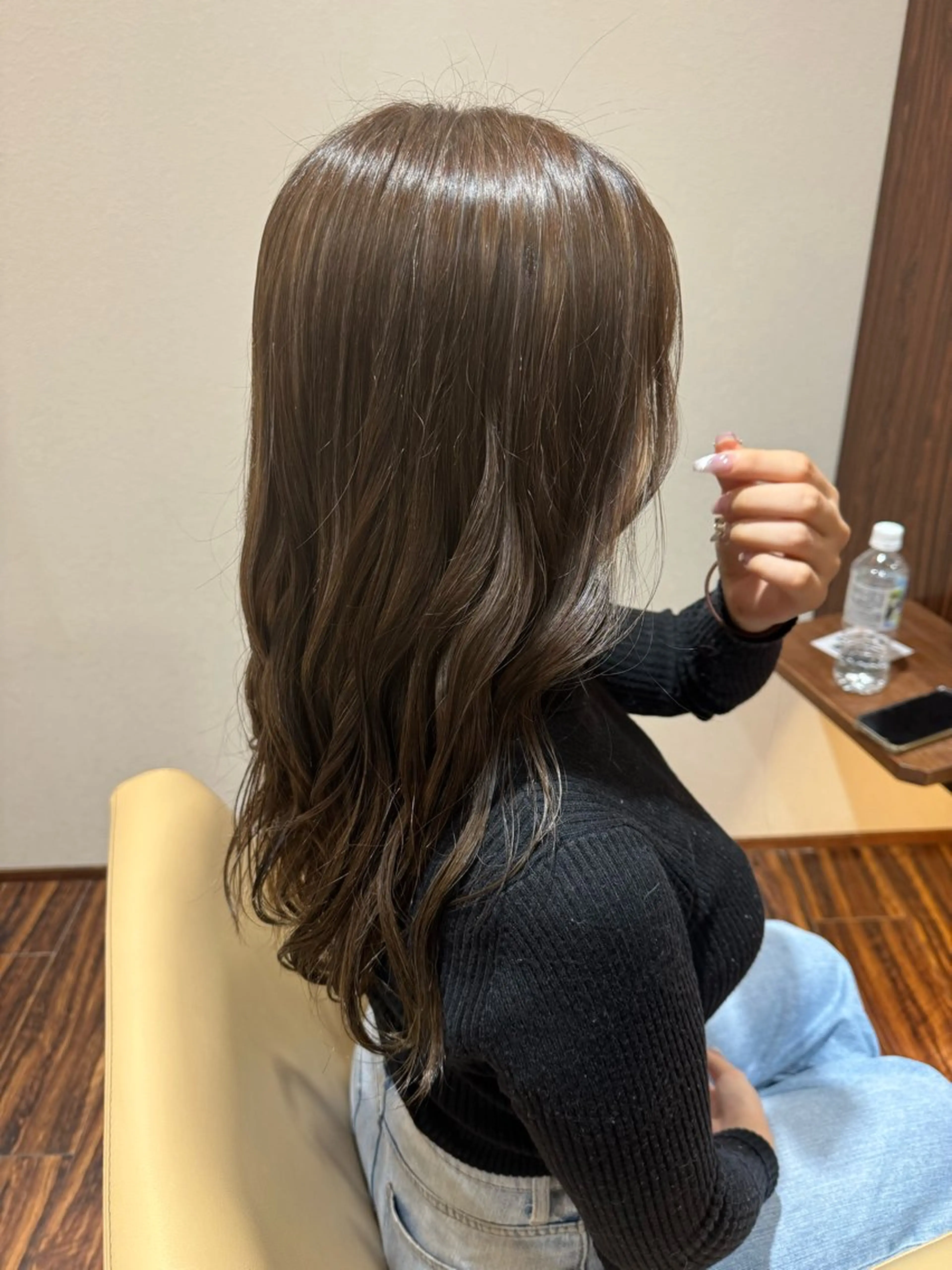 ロング カラー 金子 珠梨のヘアスタイル