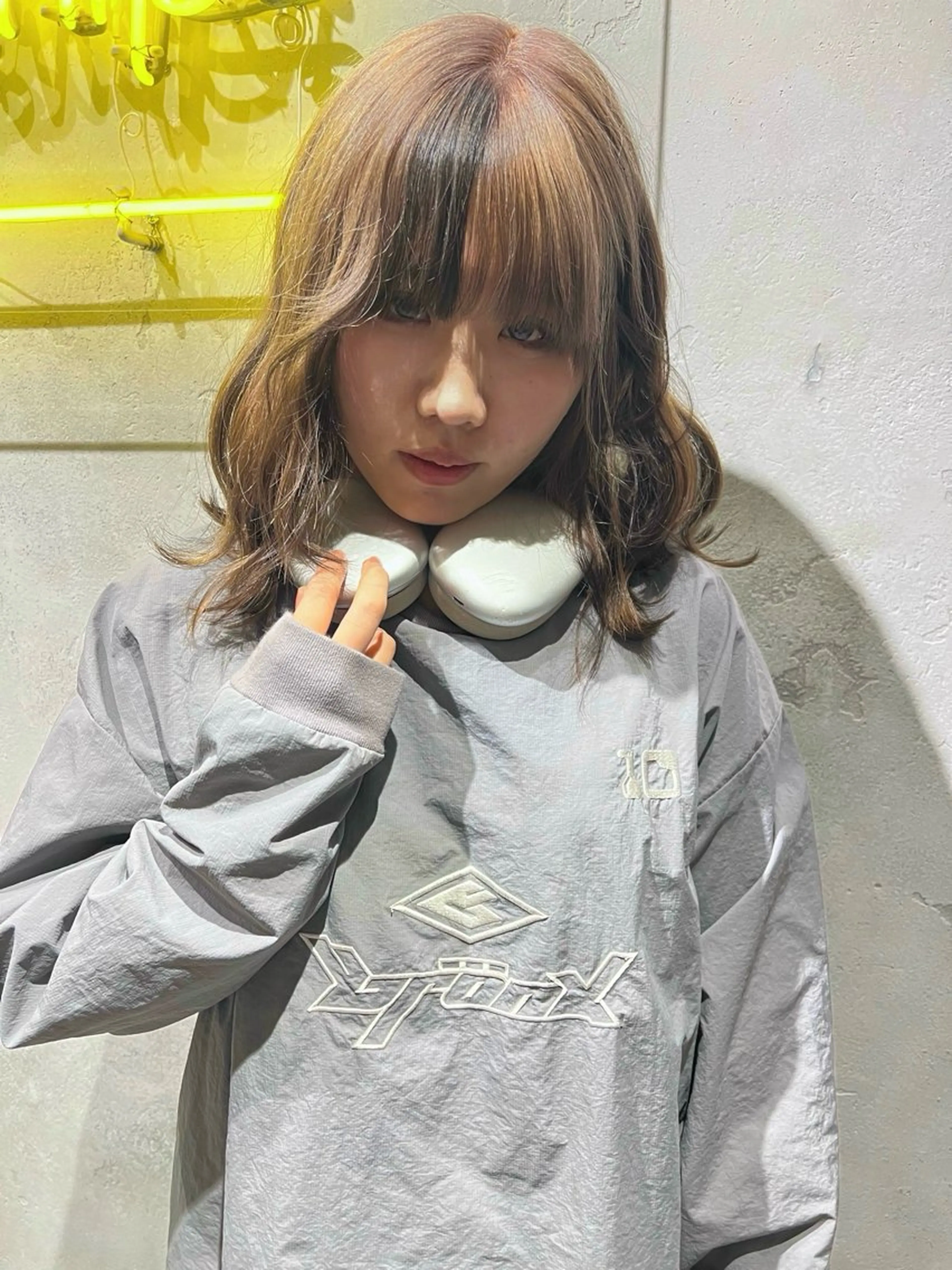 カラー ayaka. 梅田ハイトーン🥣のヘアスタイル