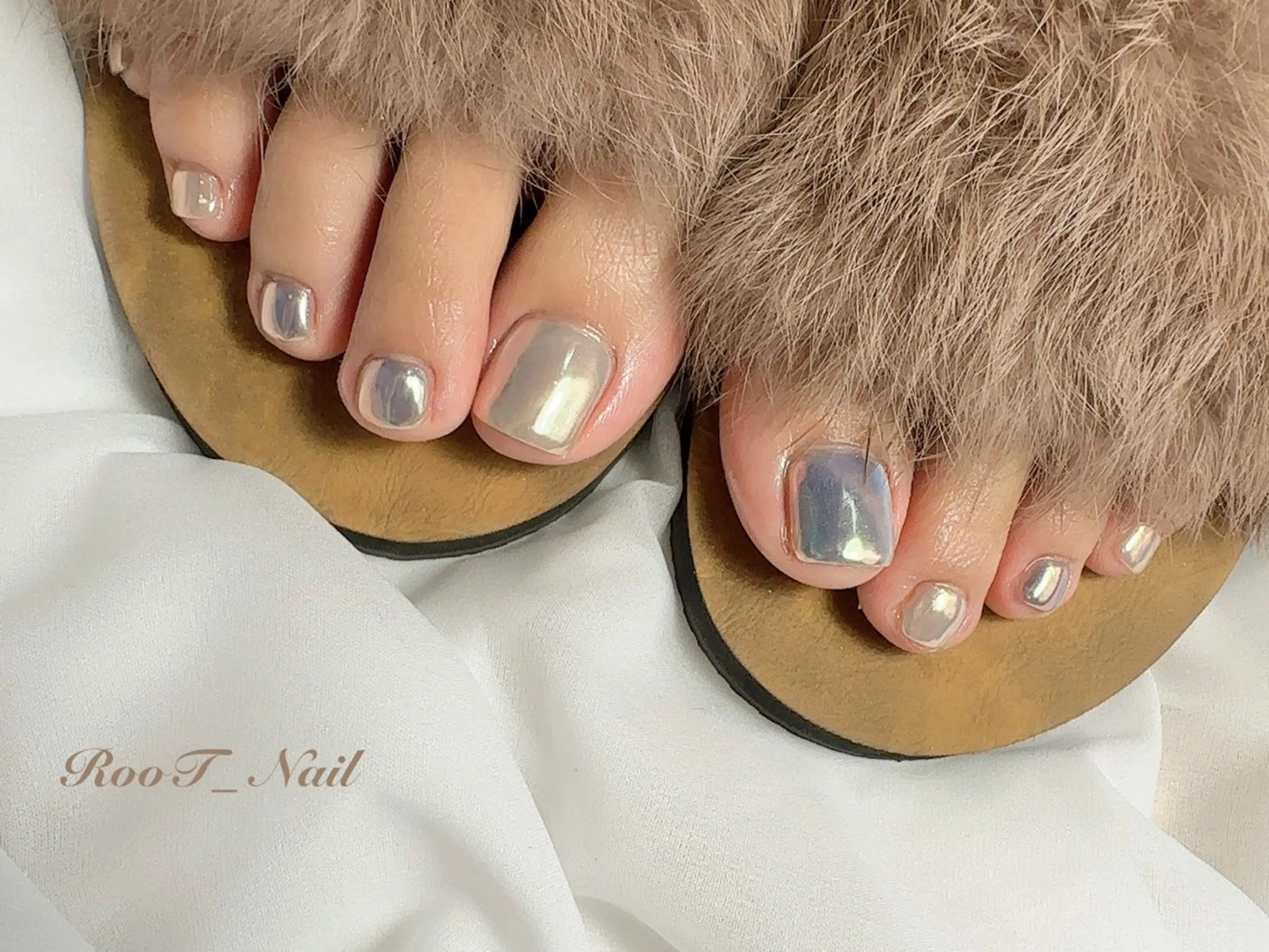ネイル オーロラネイル マグネットネイル ミラーネイル フットネイル RooT Nailのネイルデザイン