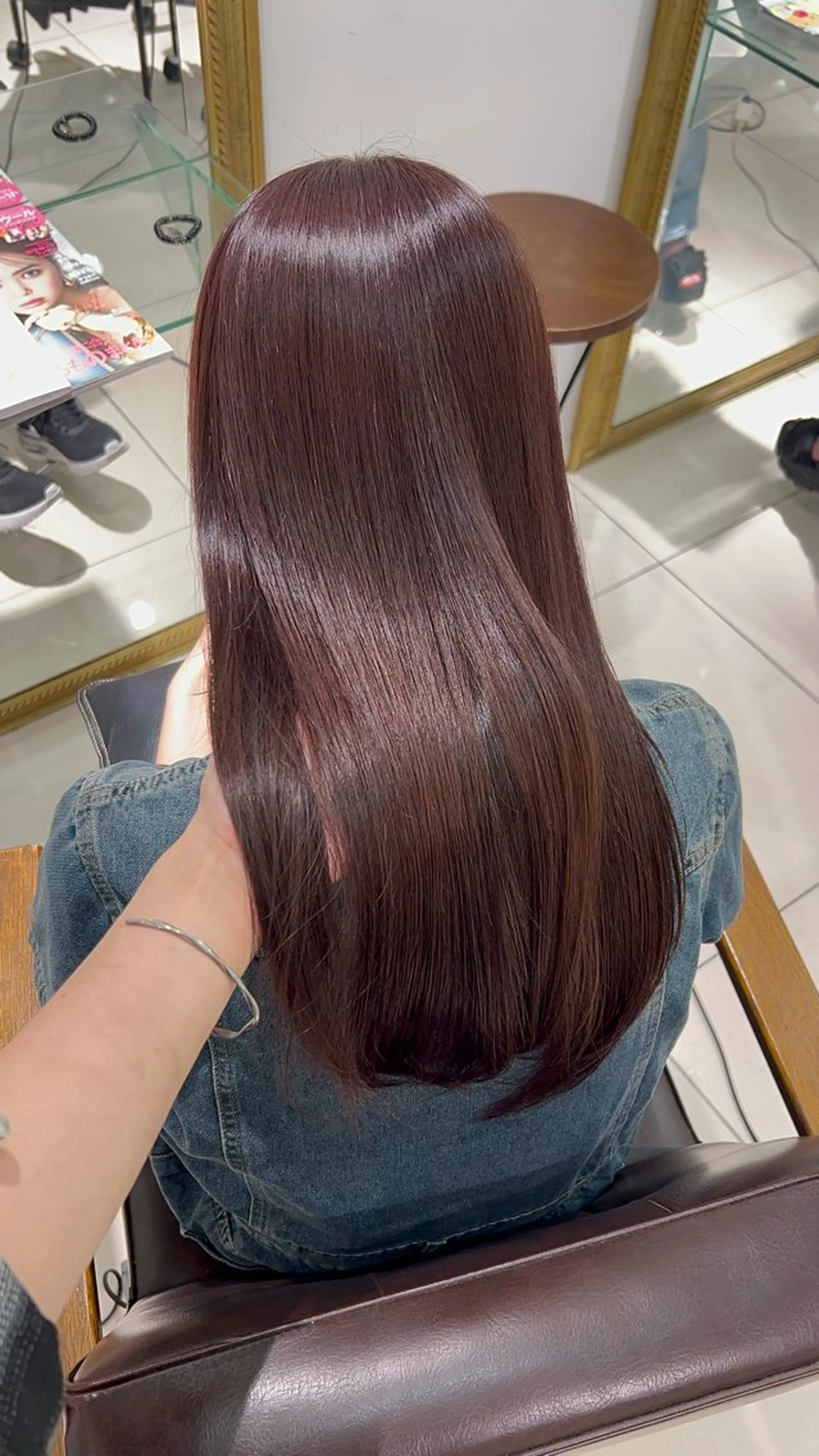 ロング カラー ハイトーンカラー 🤍🫧 長井 律のヘアスタイル