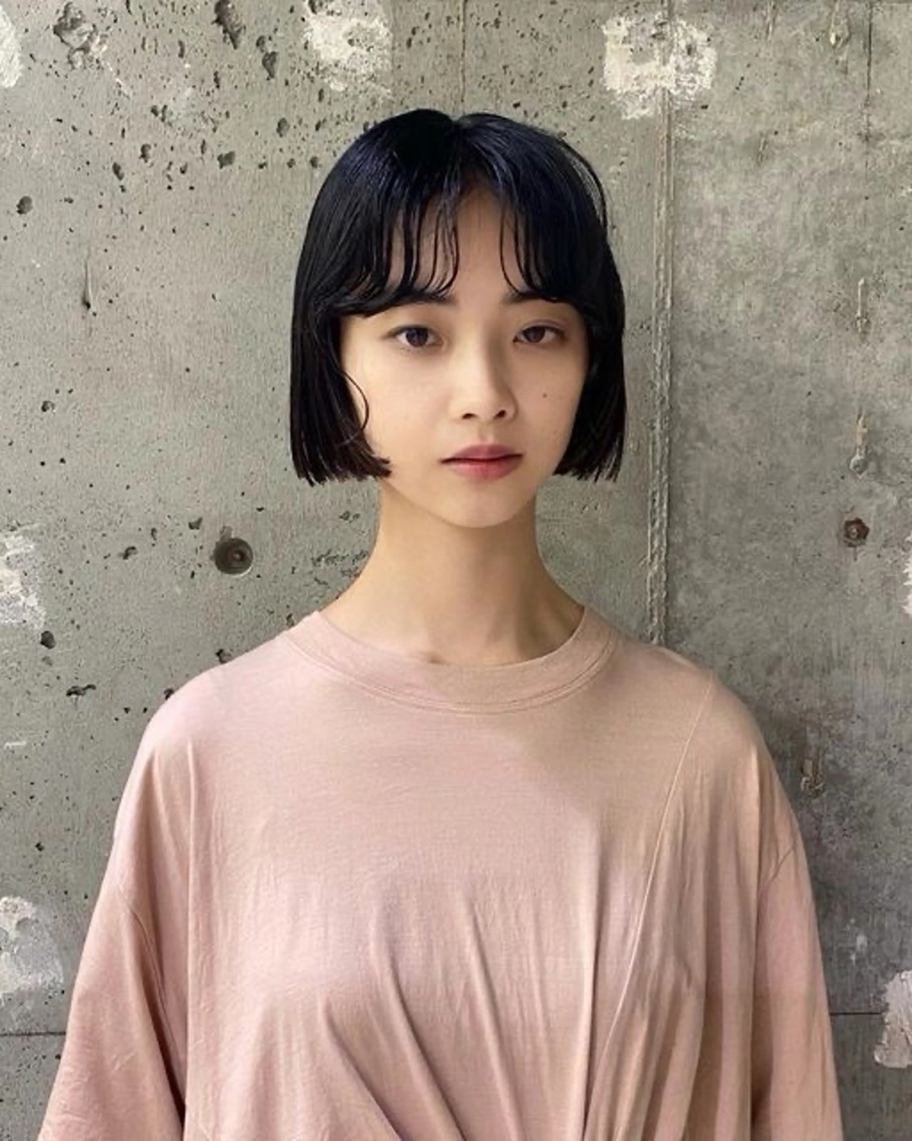 ミディアム カサイ シオンのヘアスタイル