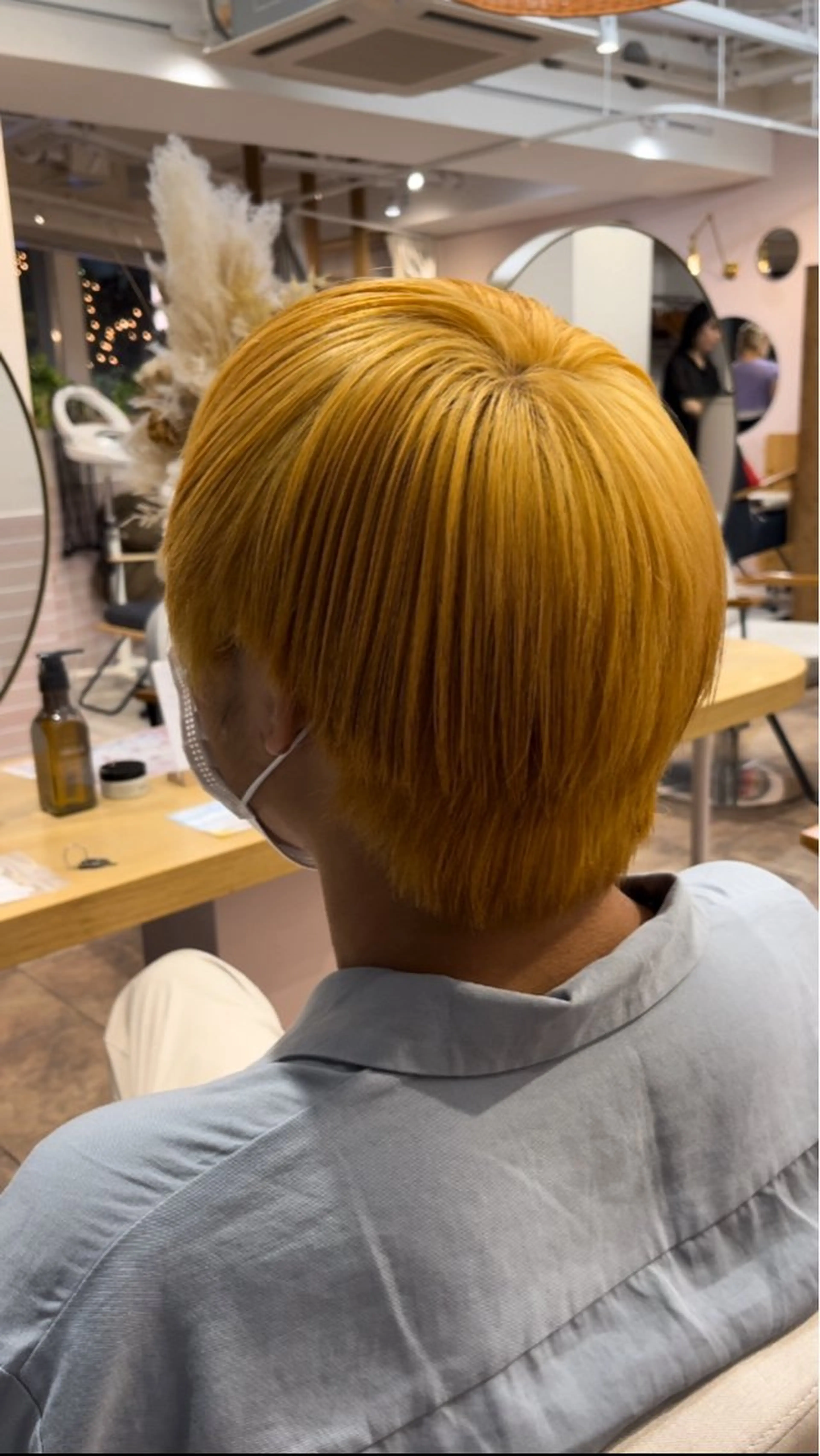 ショート カラー heelSENGAWA所属・heel SENGAWAのヘアスタイル