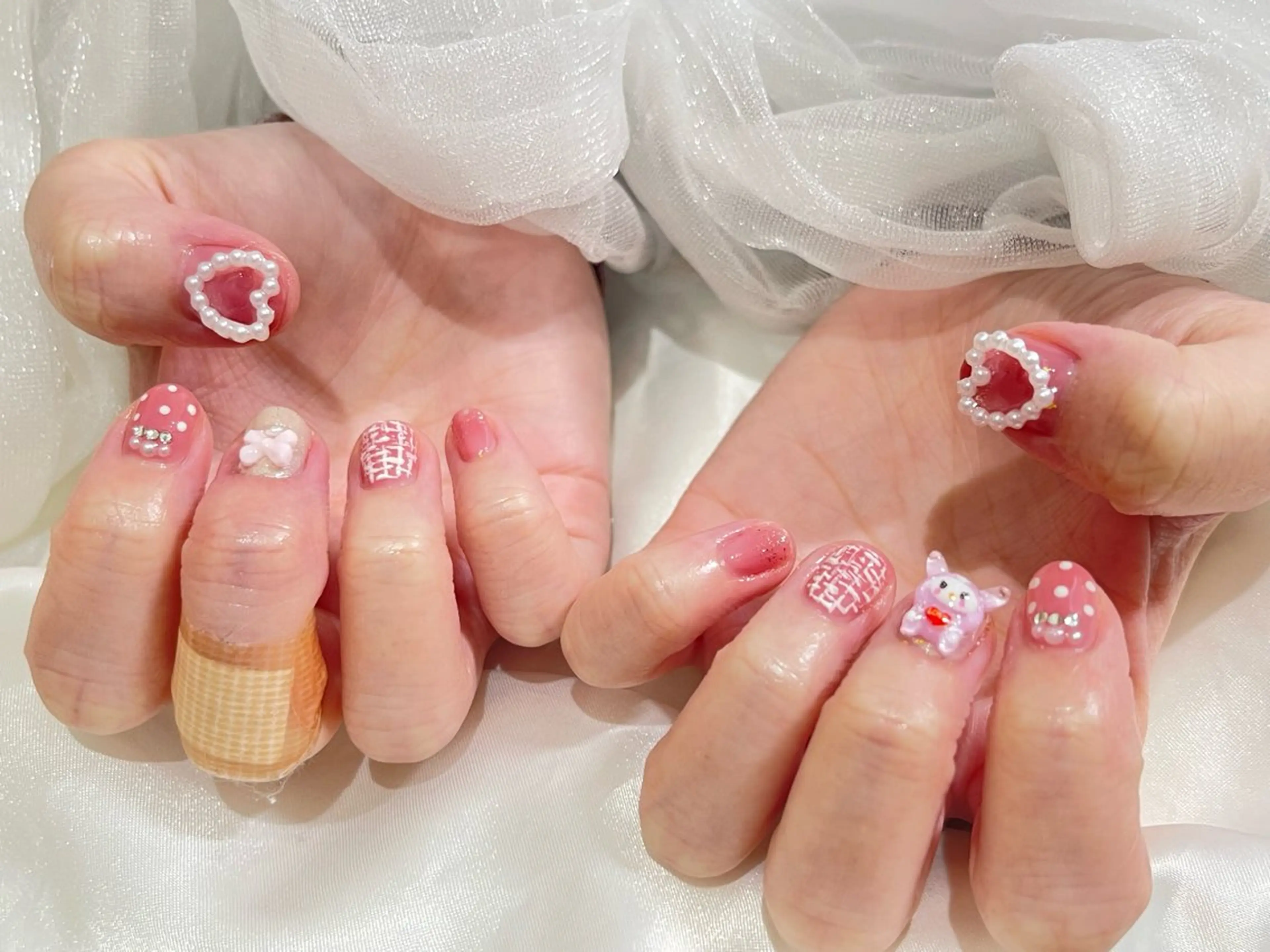 ネイル ハンドネイル Lutena💅🏽 伊藤のマツエク・マツパデザイン