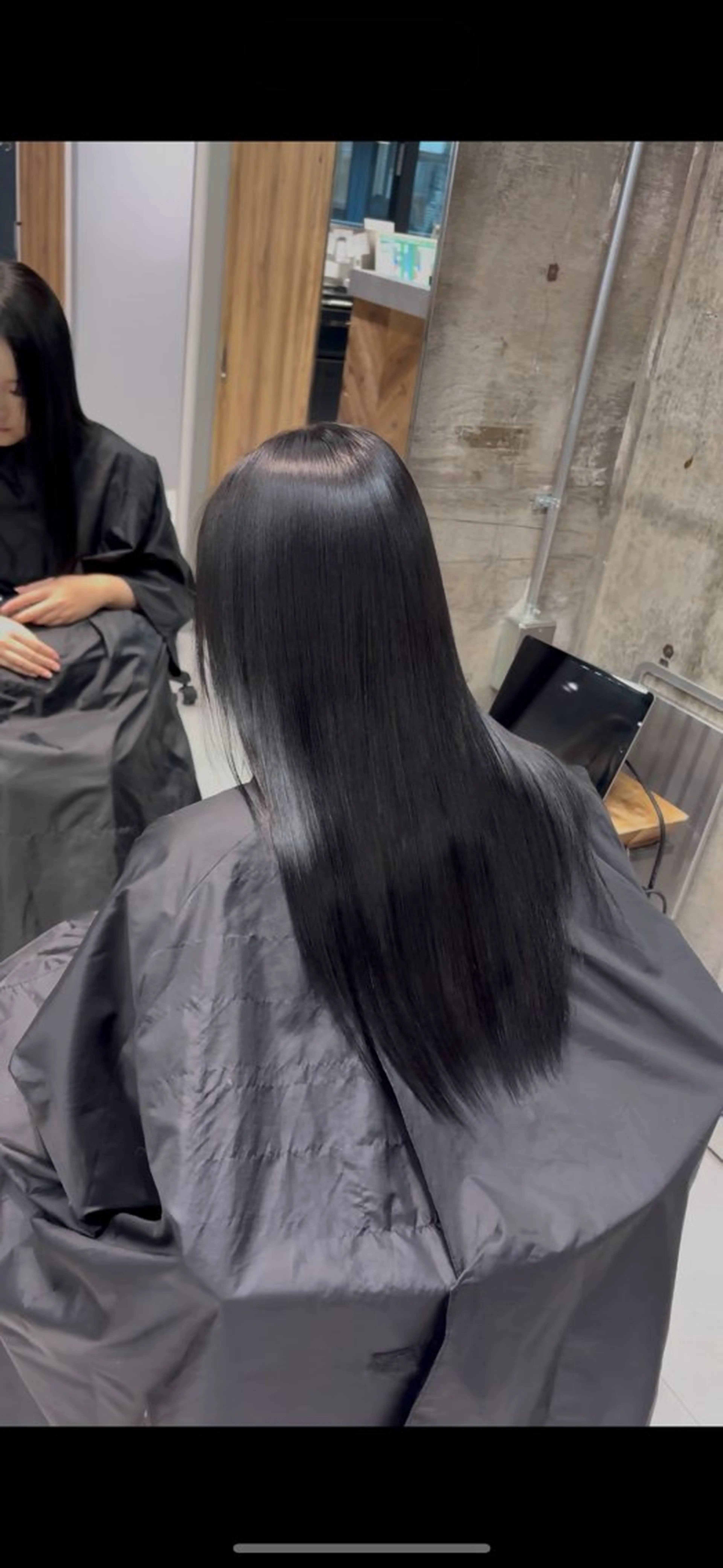 ロング 縮毛矯正 🌺kaede🌺 W colorのヘアスタイル