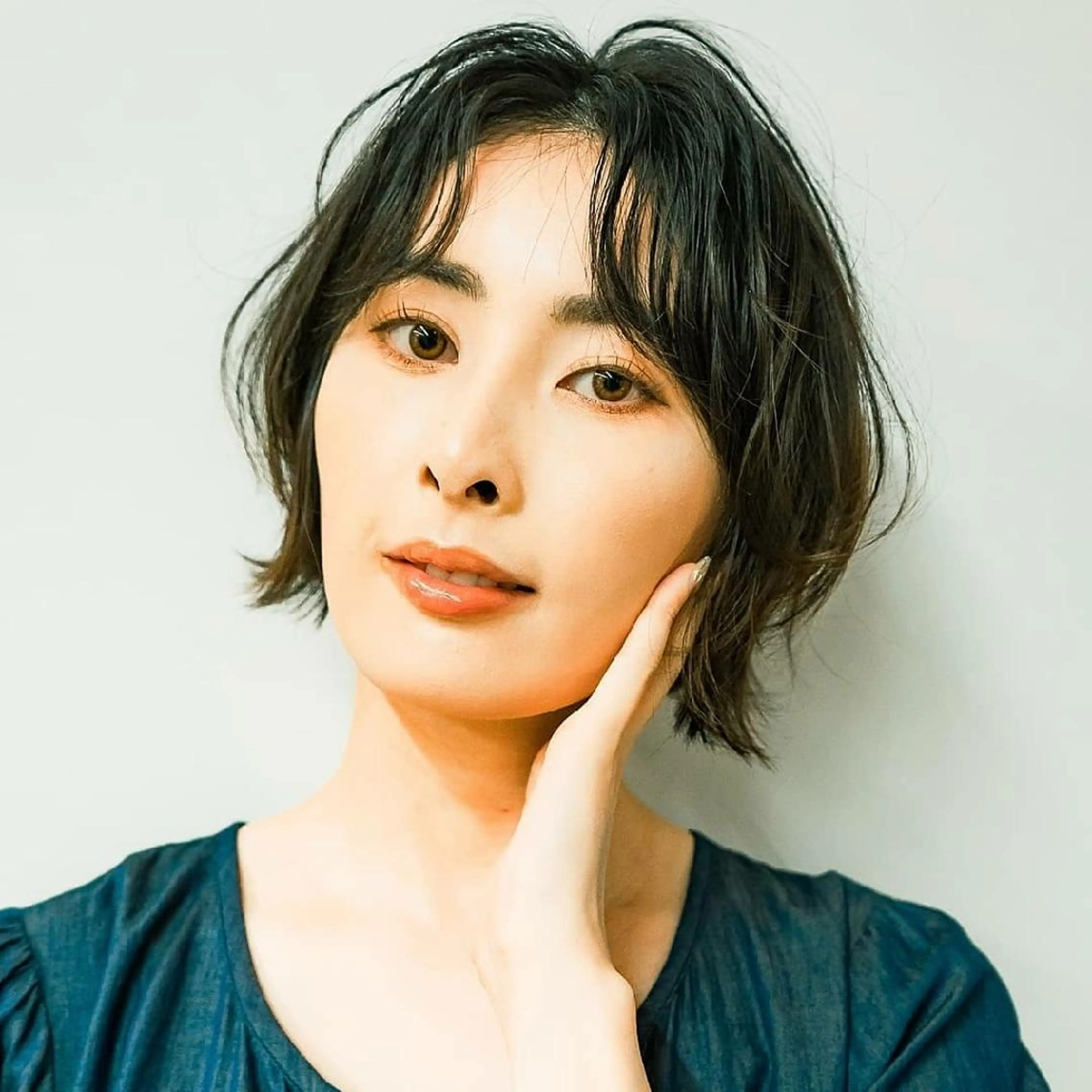 ミディアム 外ハネヘア 天王寺髪質改善なら よしみさん✨のヘアスタイル