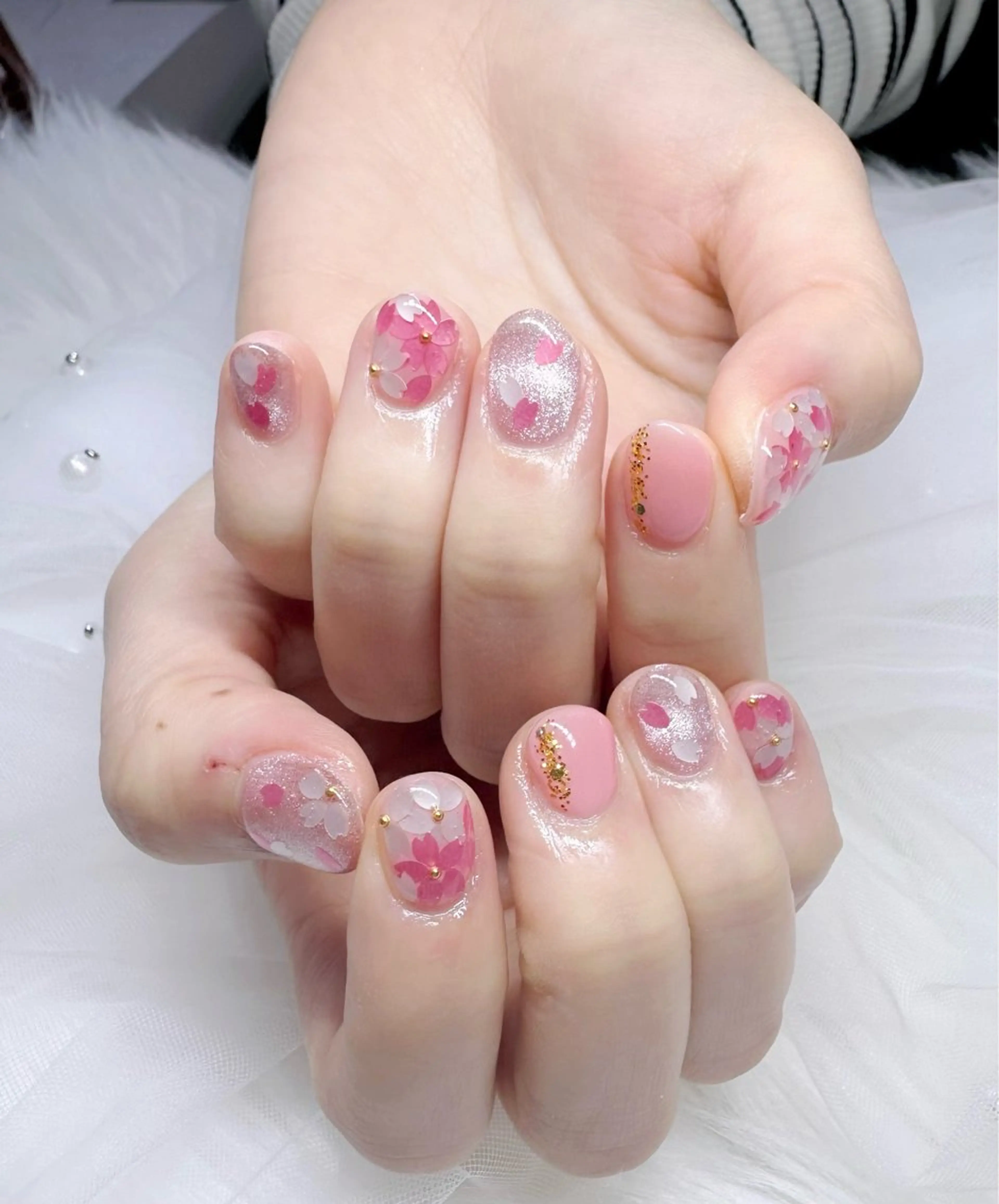 ネイル 桜ネイル マグネットネイル ミラーネイル ピンク ショートネイル きらり ネイルのネイルデザイン