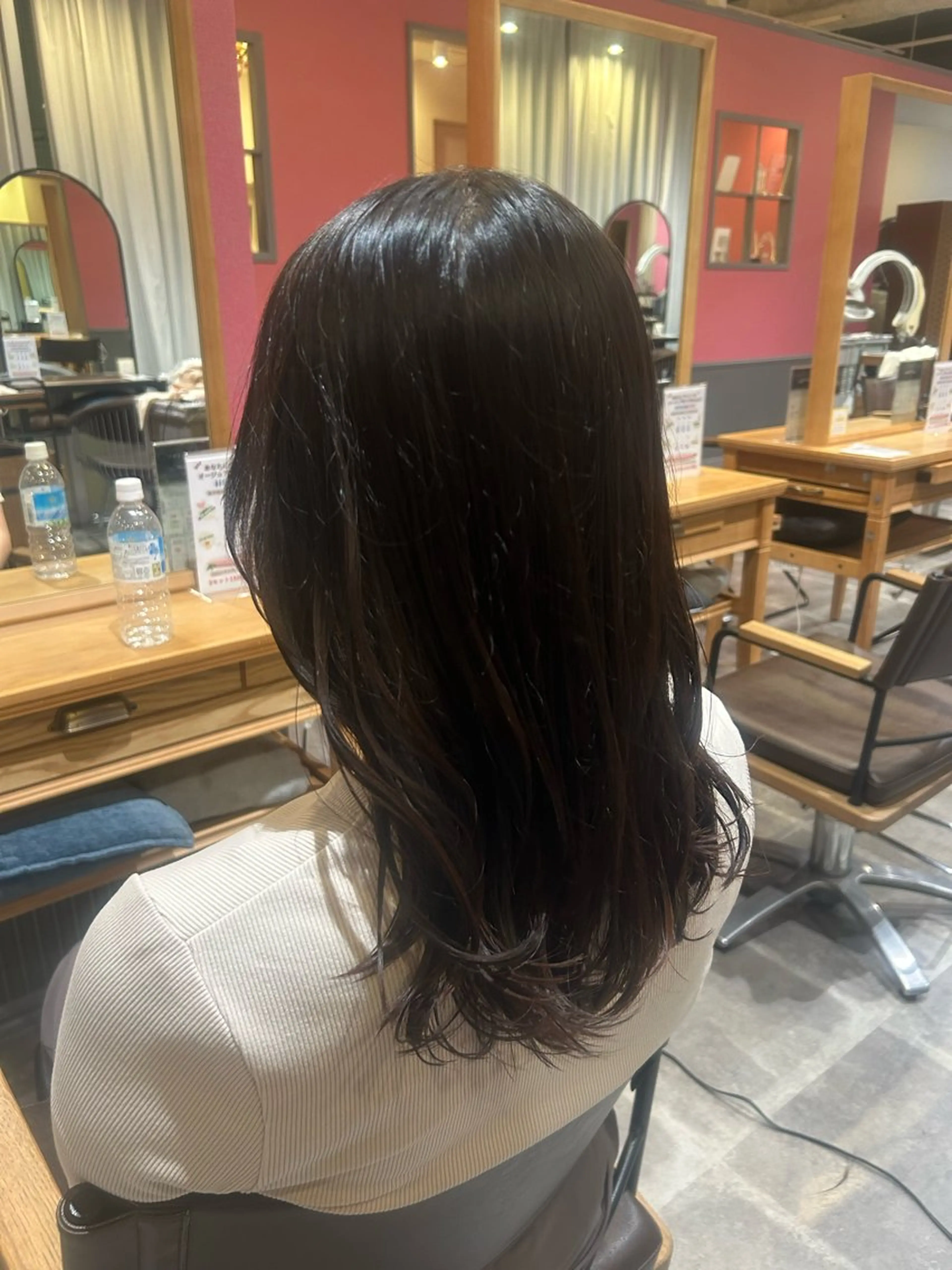 ミディアム La Bless 大阪梅田所属・梅田 ミディアム 特化型 YUKINOのヘアスタイル