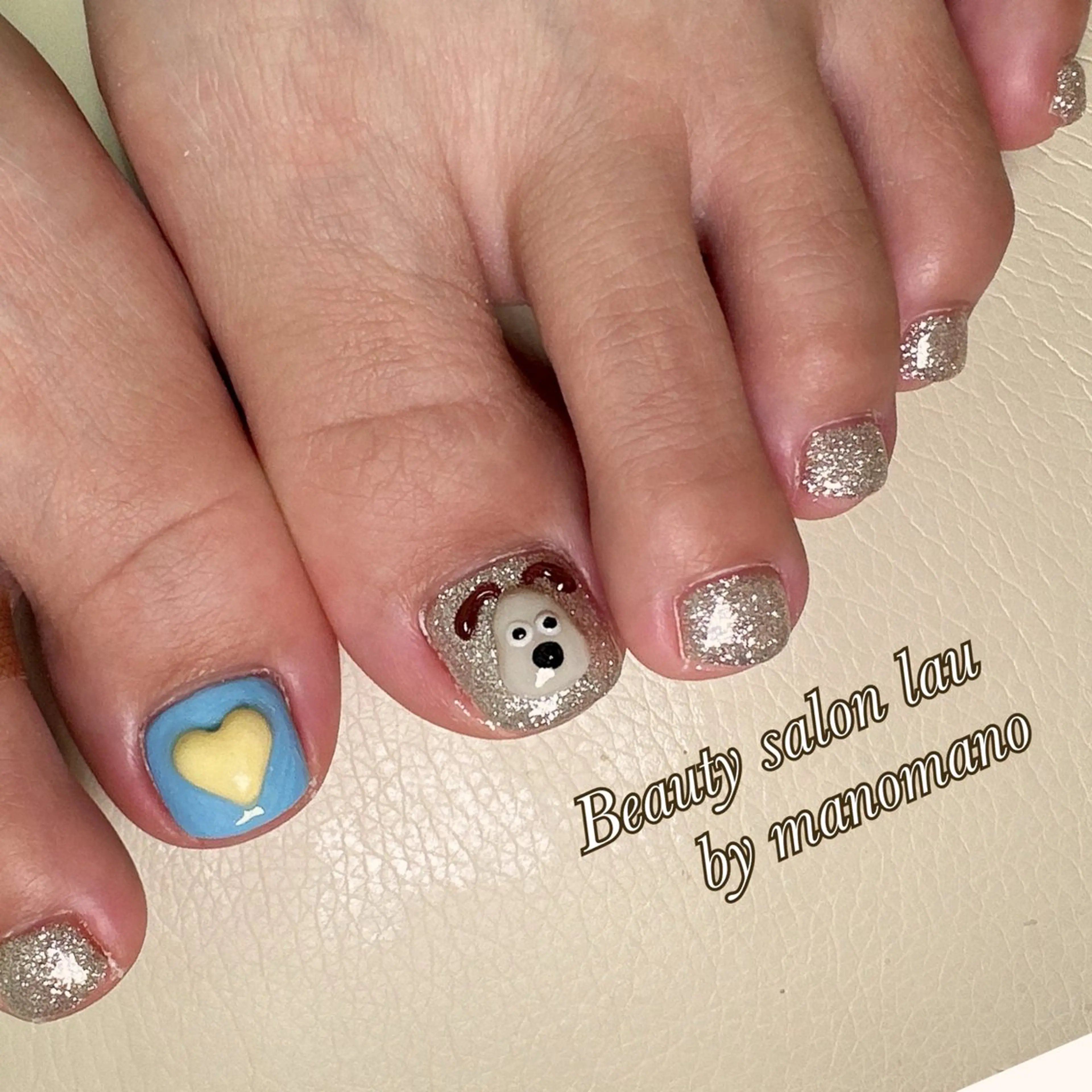 ネイル フットネイル ラウバイマノマノ なかざとのネイルデザイン