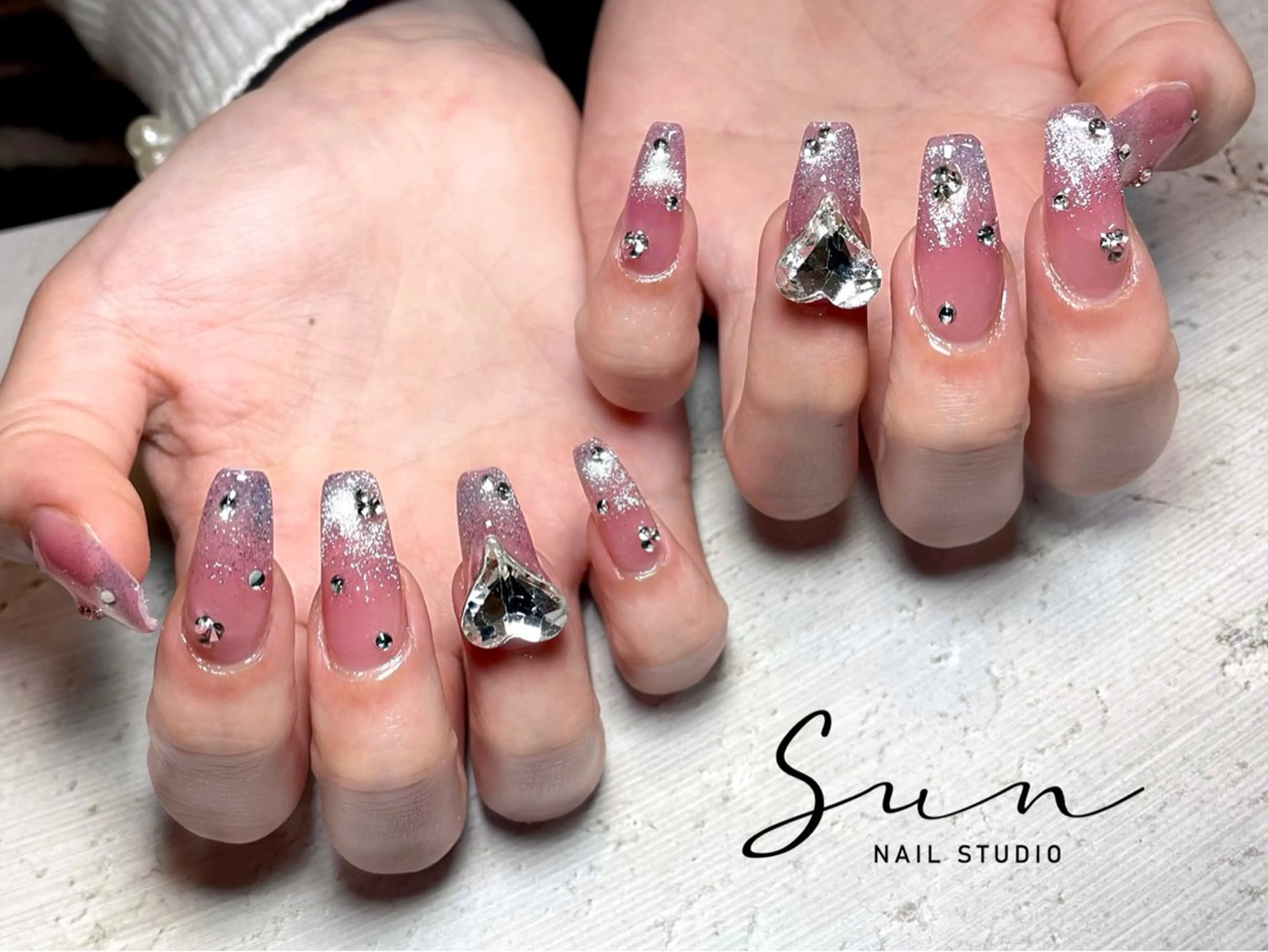 ネイル ハンドネイル ハンドケア SUN nail上本町のネイルデザイン