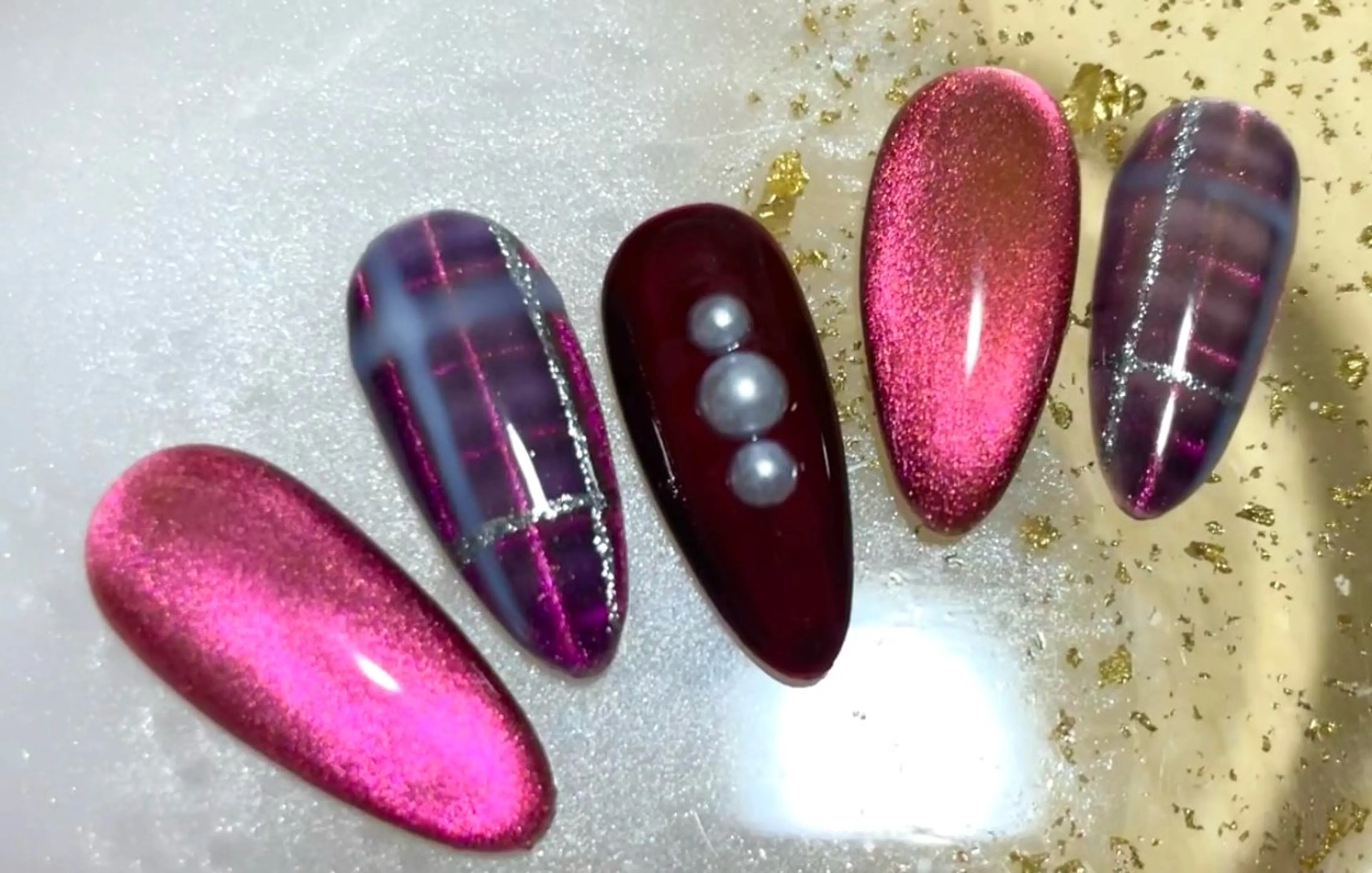 ネイル ボルドー マグネットネイル ハンドネイル N'z nail Nozomiのネイルデザイン