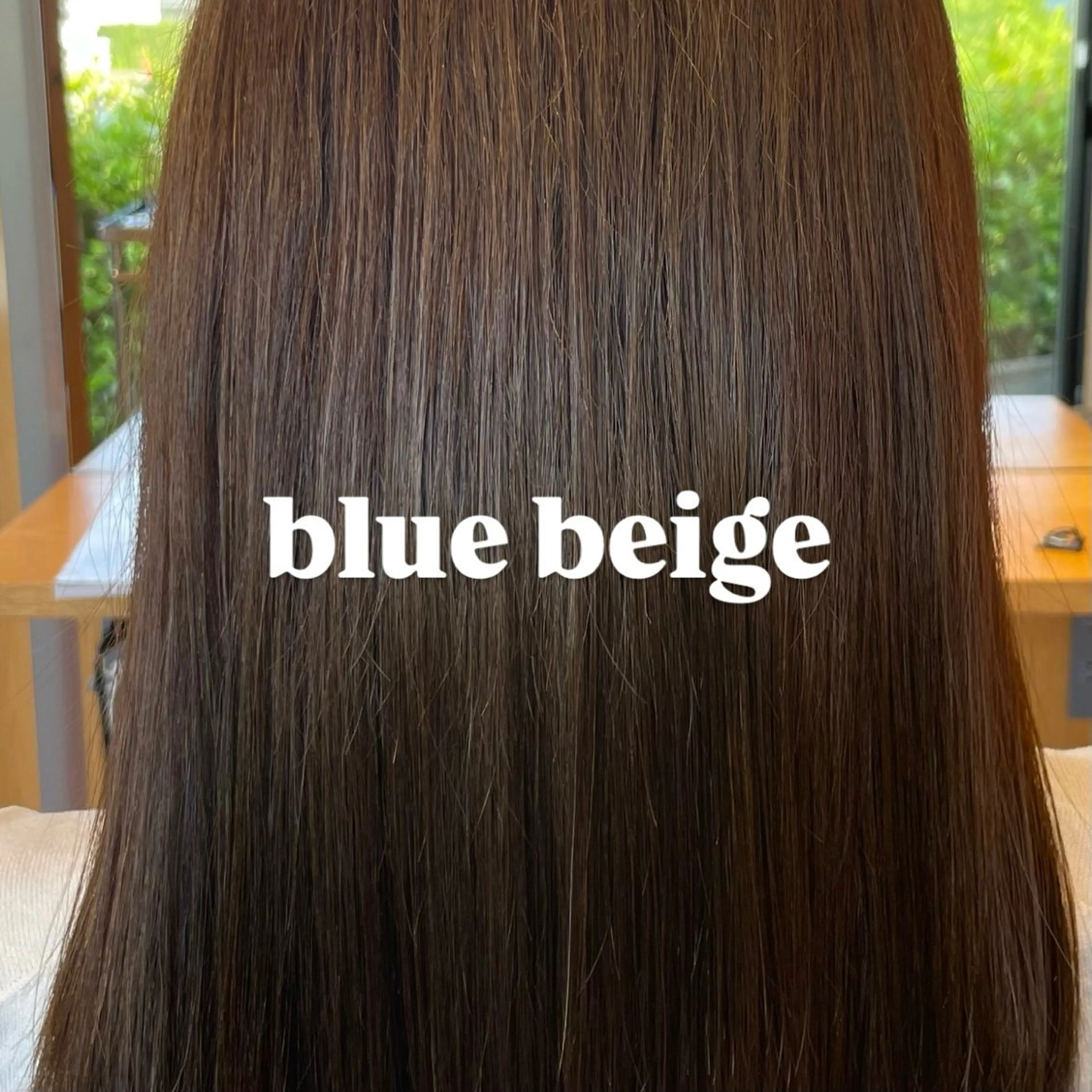 ロング カラー ベージュカラー ブリーチ ブルーカラー 透明感カラー ブリーチなしカラー ちほ /ボブスタイルのヘアスタイル