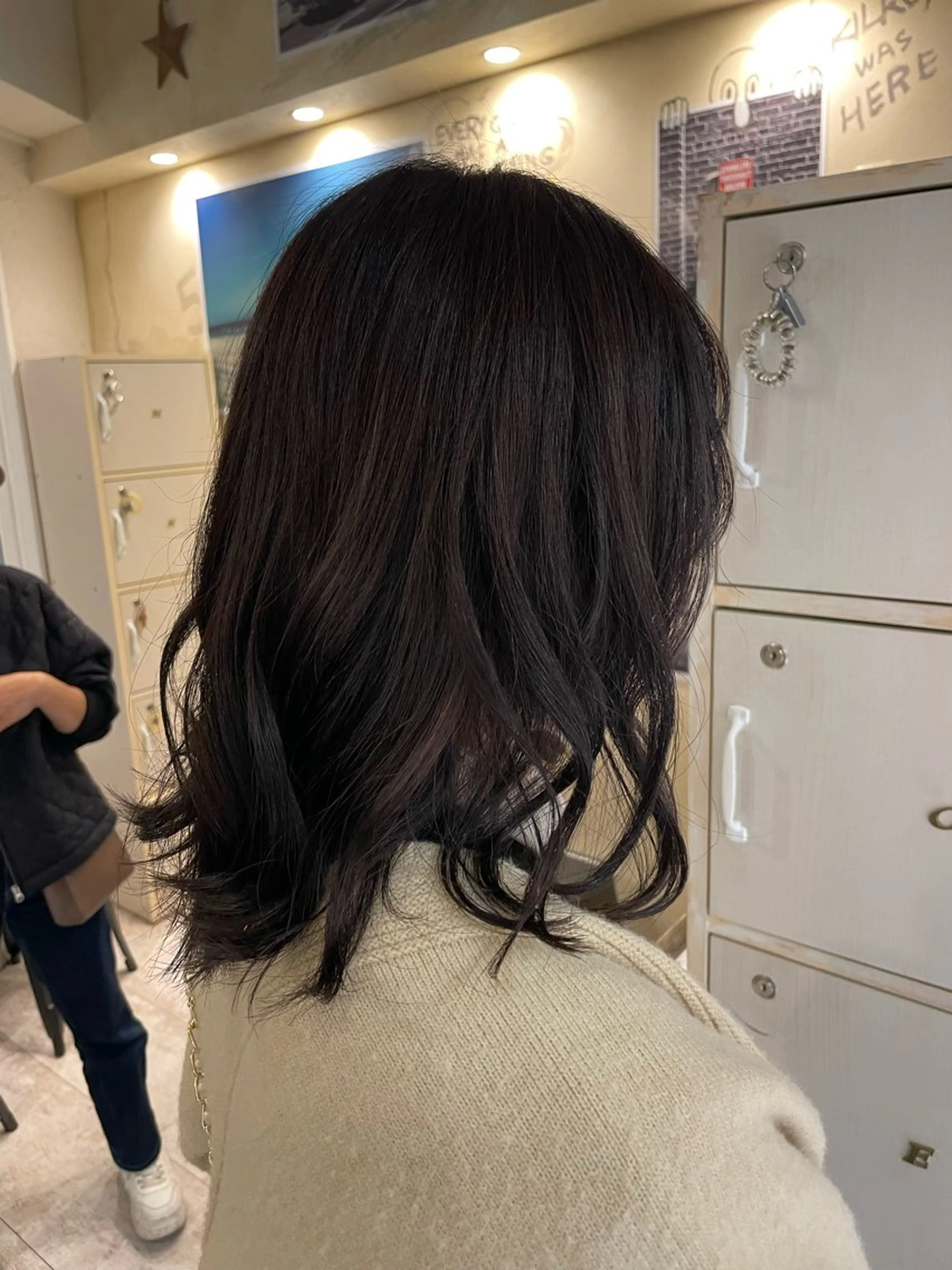 ミディアム カラー 森口 萌香のヘアスタイル