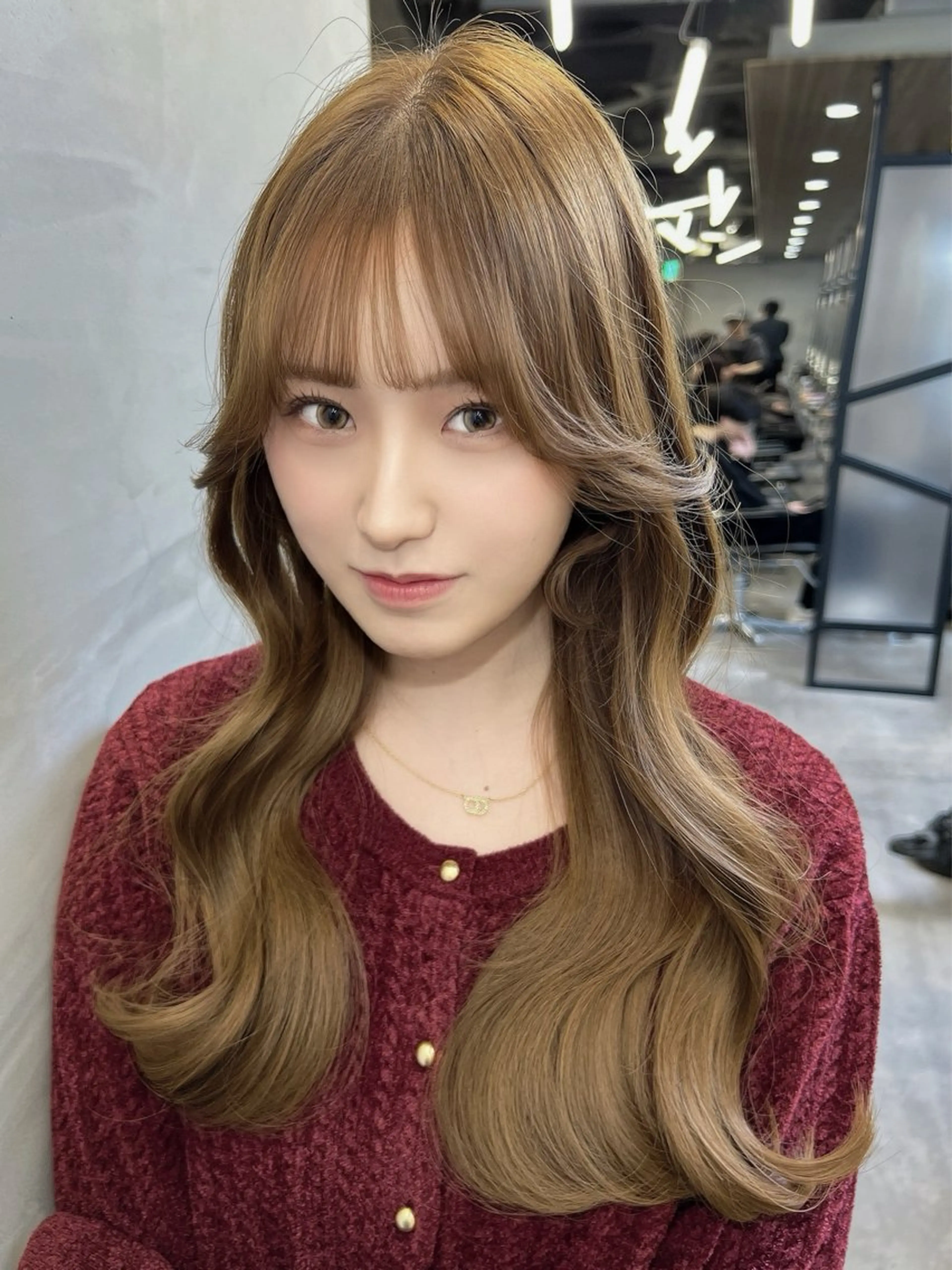 ロング カラー ベージュカラー ヘーゼル ヘアカラー 艶髪/艶カラー/韓国 髪質改善/縮毛矯正のヘアスタイル