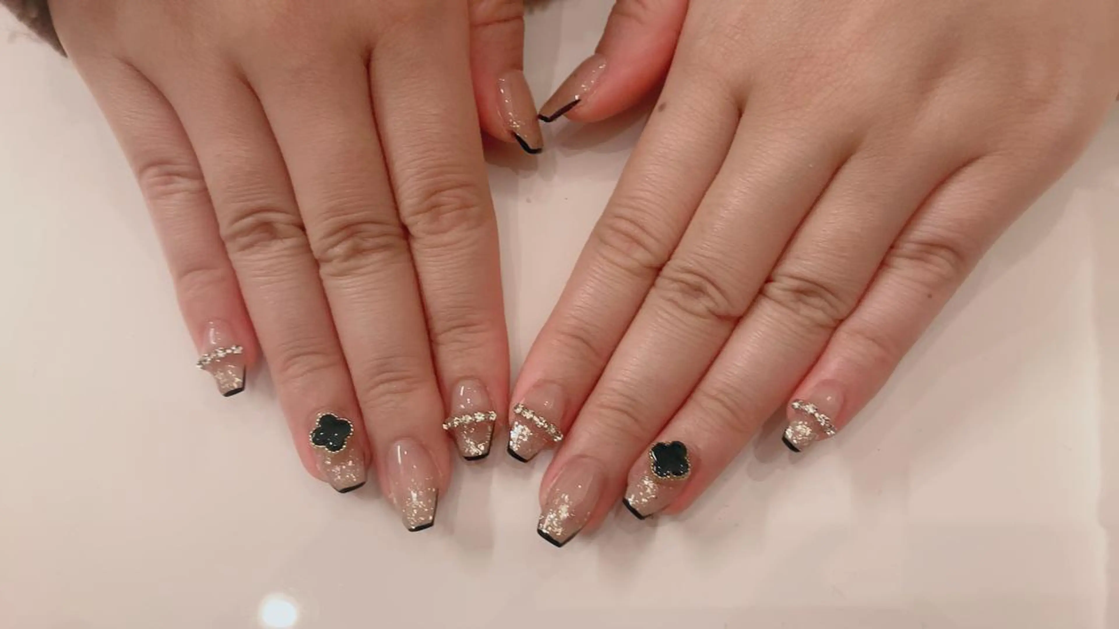 ネイル 持ち込み ハンドネイル nail salon MARNI（ﾏﾙﾆ）のネイルデザイン
