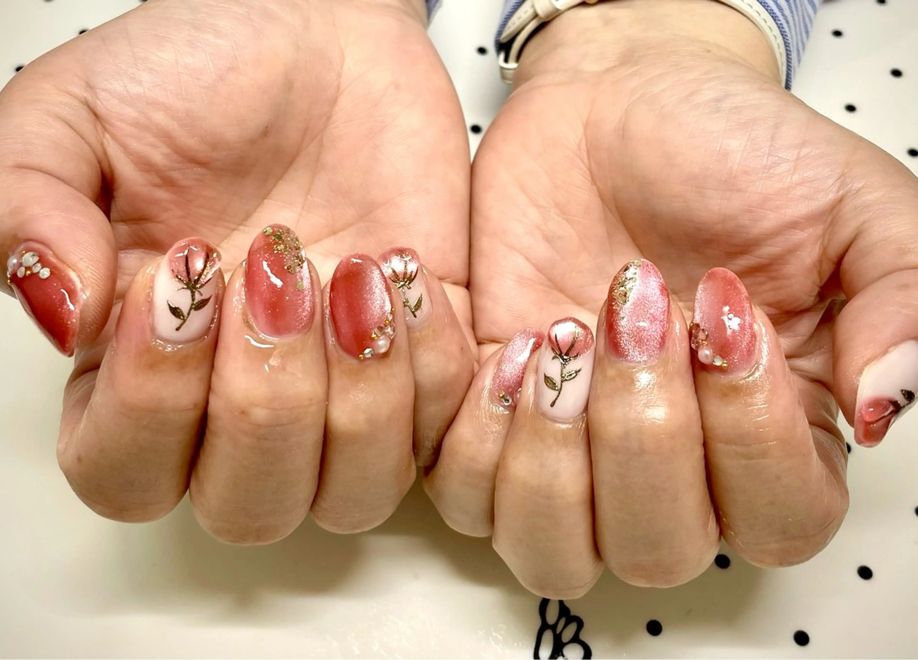 ネイル ハンドネイル nailsalon sugarr所属・nailist cocoのネイルデザイン