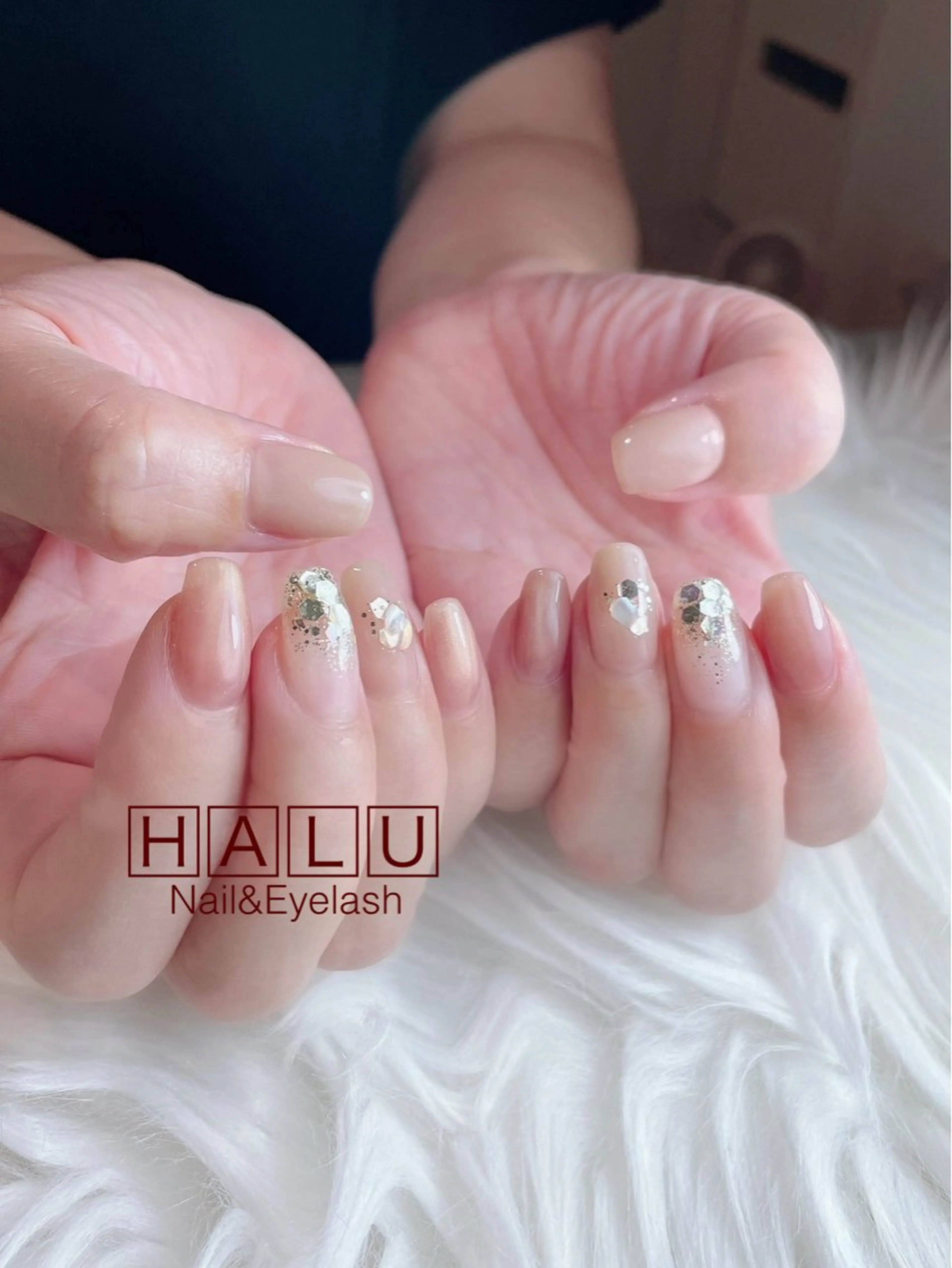 ネイル ゴールド HALU ハルのネイルデザイン