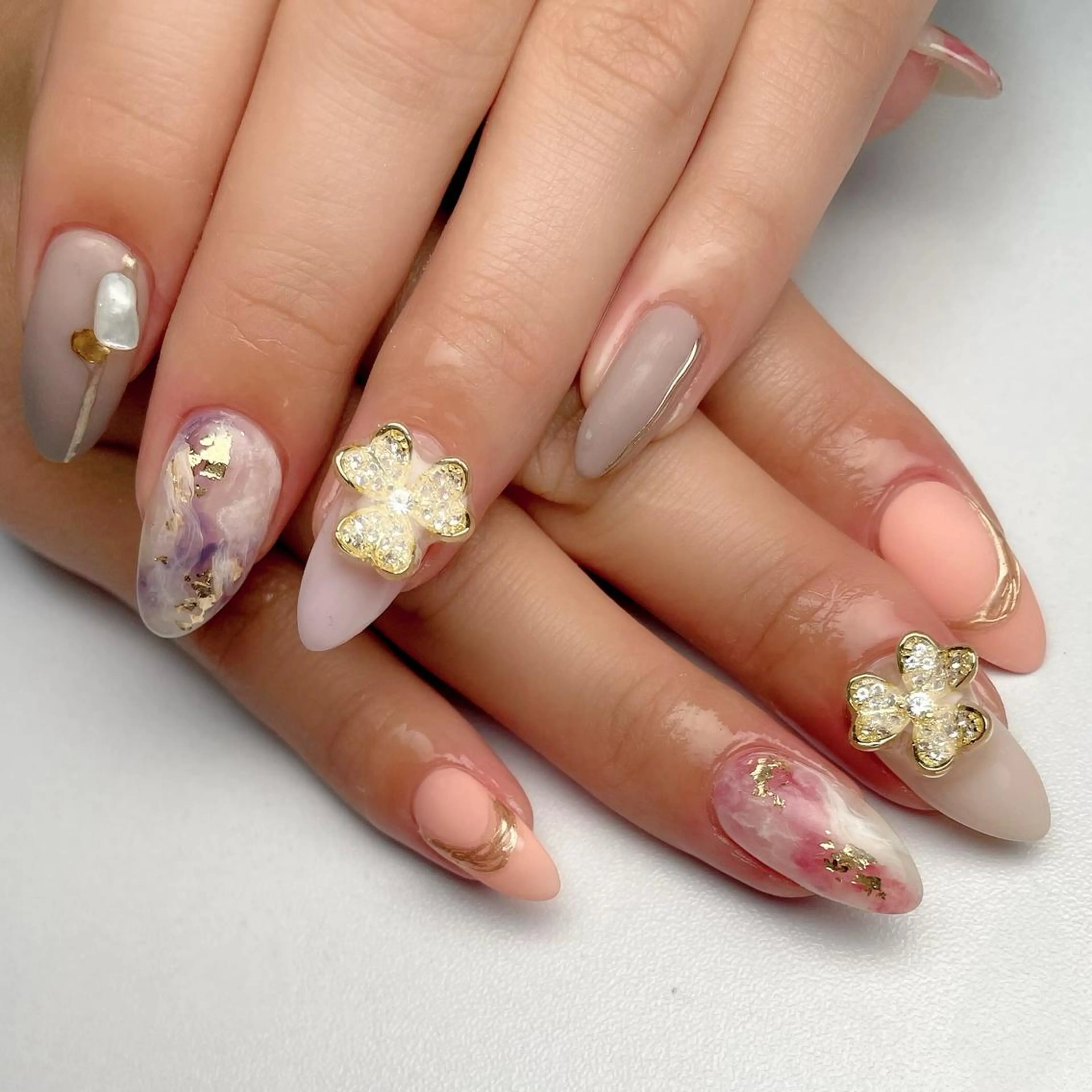 セミロング ネイル 下妻市ﾈｲﾙｻﾛﾝ M_styleのネイルデザイン