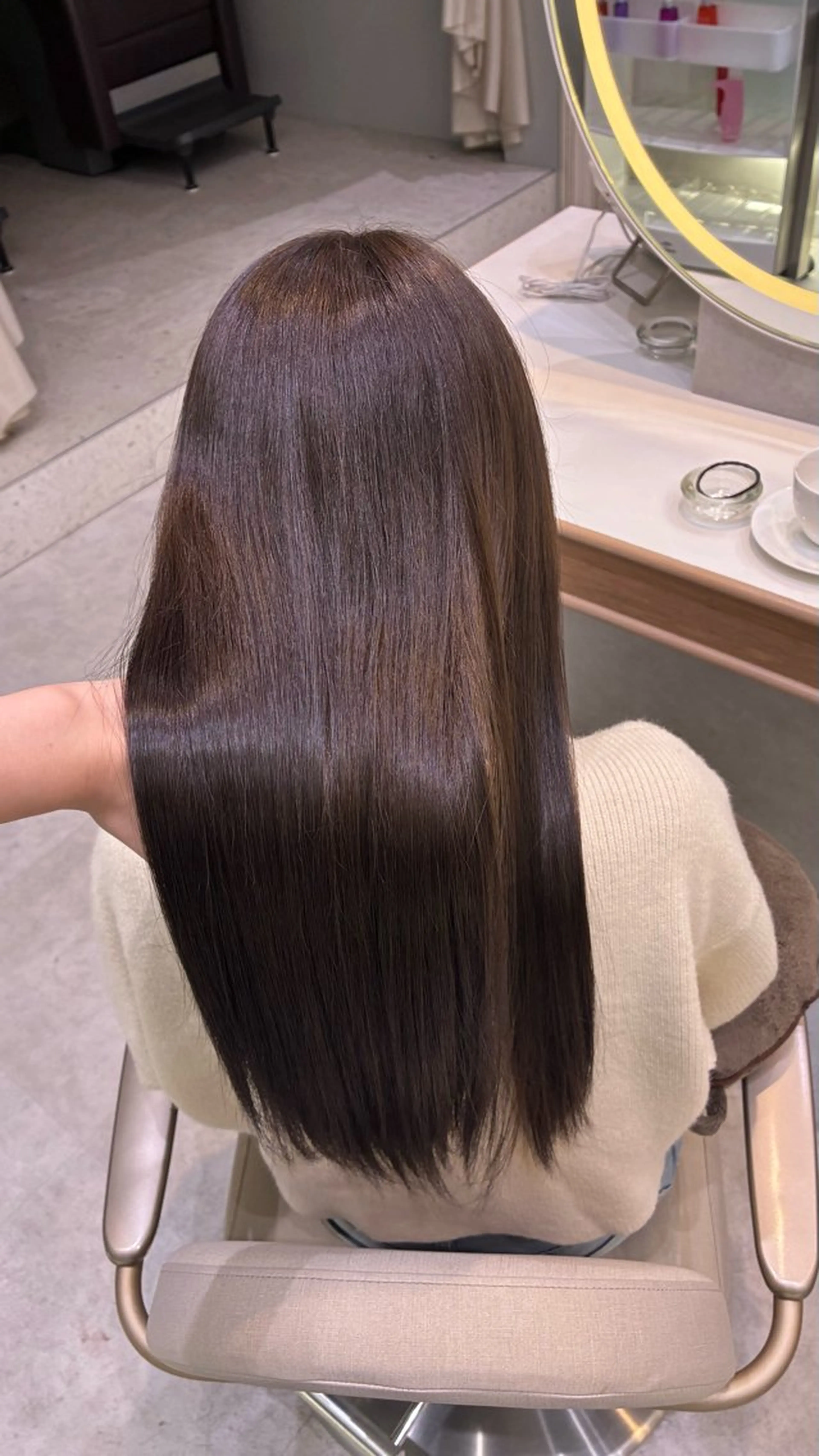 ロング ヘアカラー トリートメント ハイトーン/韓国ヘア sena🩵のヘアスタイル