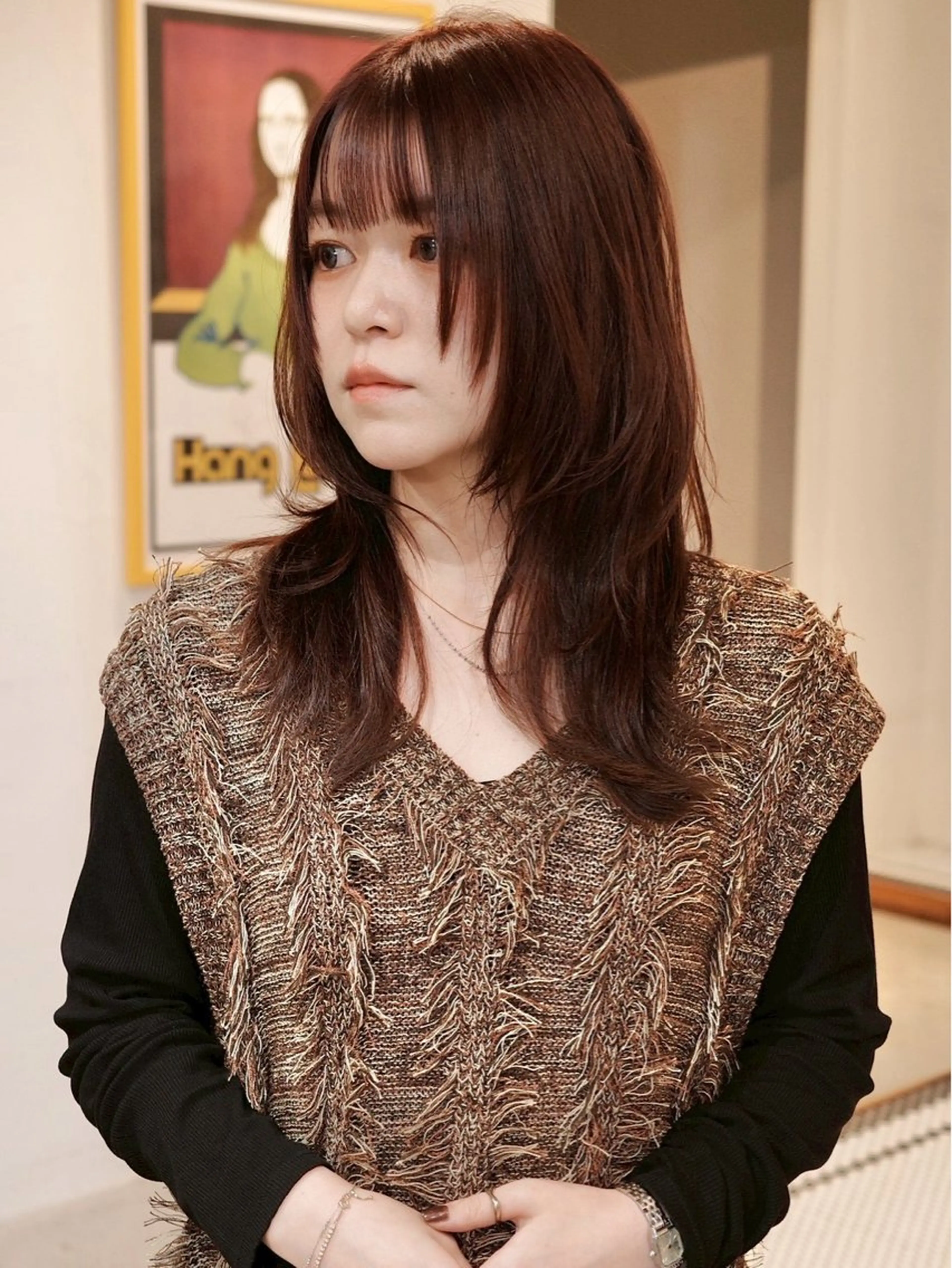 セミロング カラー 顔周りカット レイヤーカット (h)wim ウィムのヘアスタイル