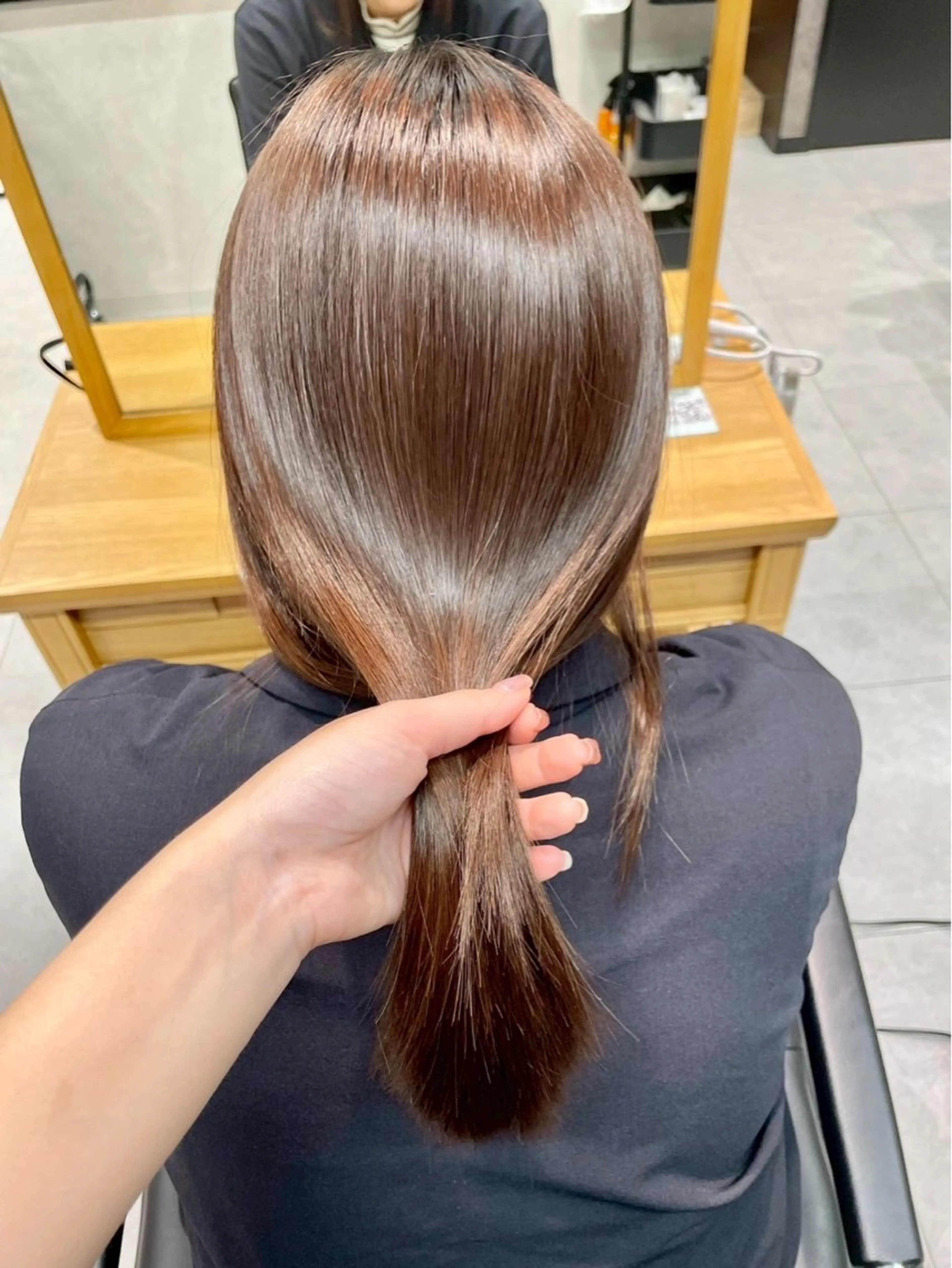 セミロング 髪質改善 縮毛矯正 トリートメント 酸熱トリートメント ヘアカラー カラーモデル募集 ✨🤍モモハ🤍✨のヘアスタイル