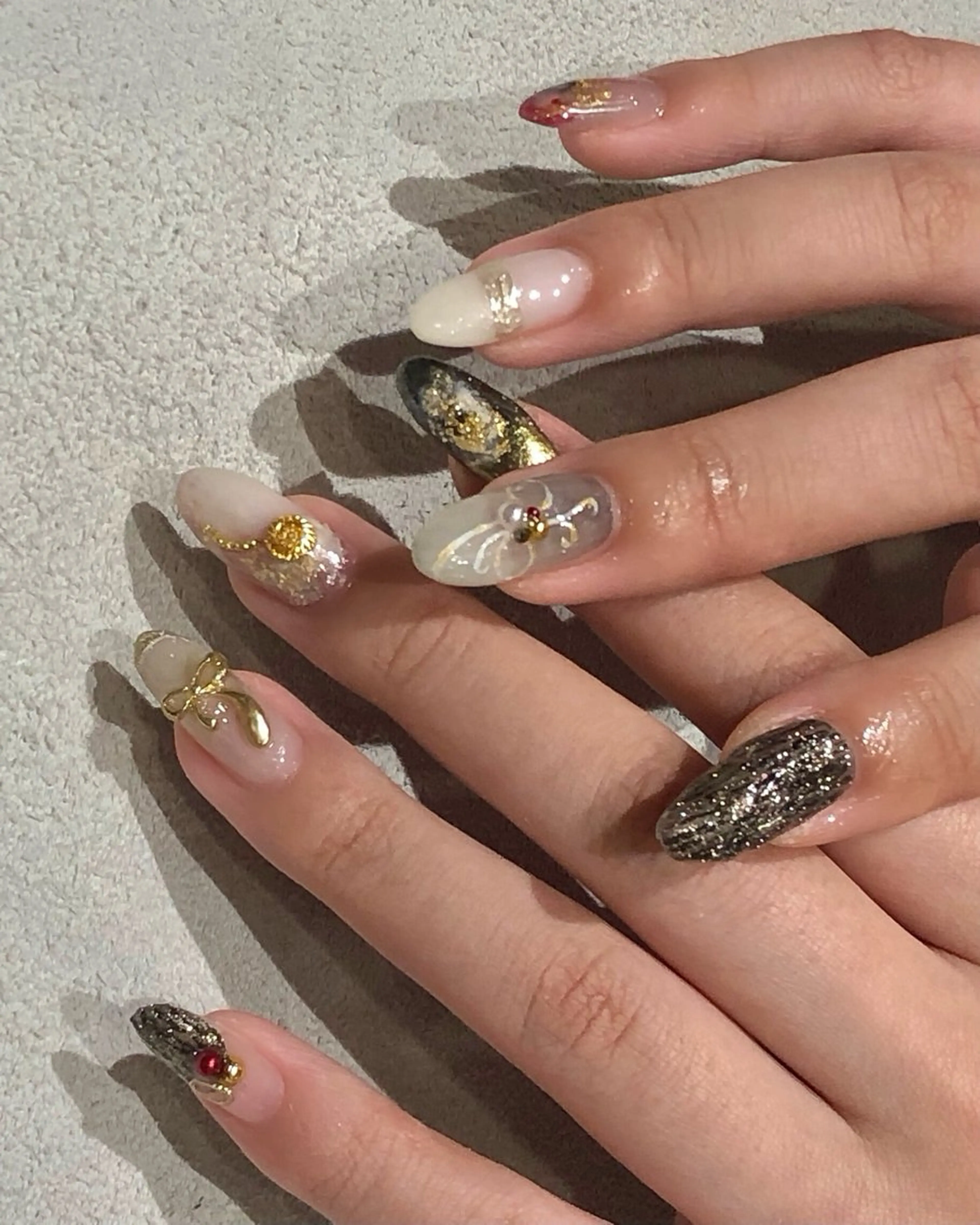 ネイル 成人式 RITZ福岡薬院店　まつげパーマ/マツエク/ネイル/眉毛所属・💅 momokoのネイルデザイン