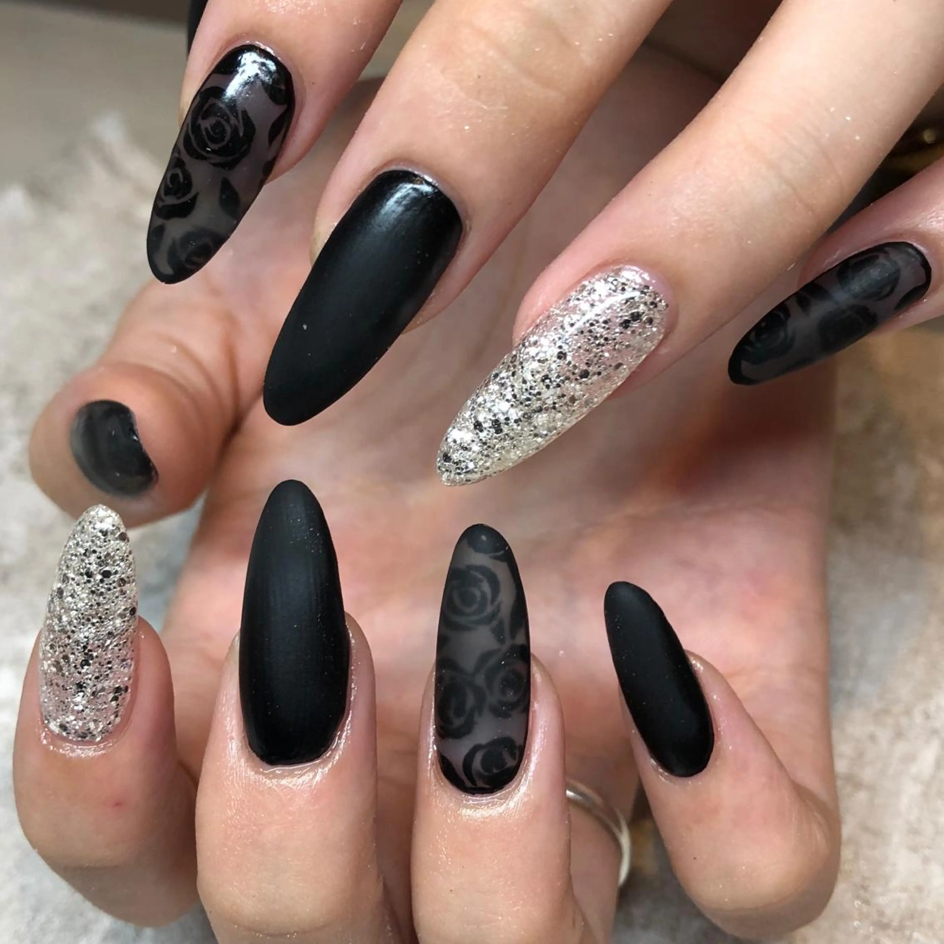 ネイル アートネイル Leendenail 【リエンダネイル】のネイルデザイン