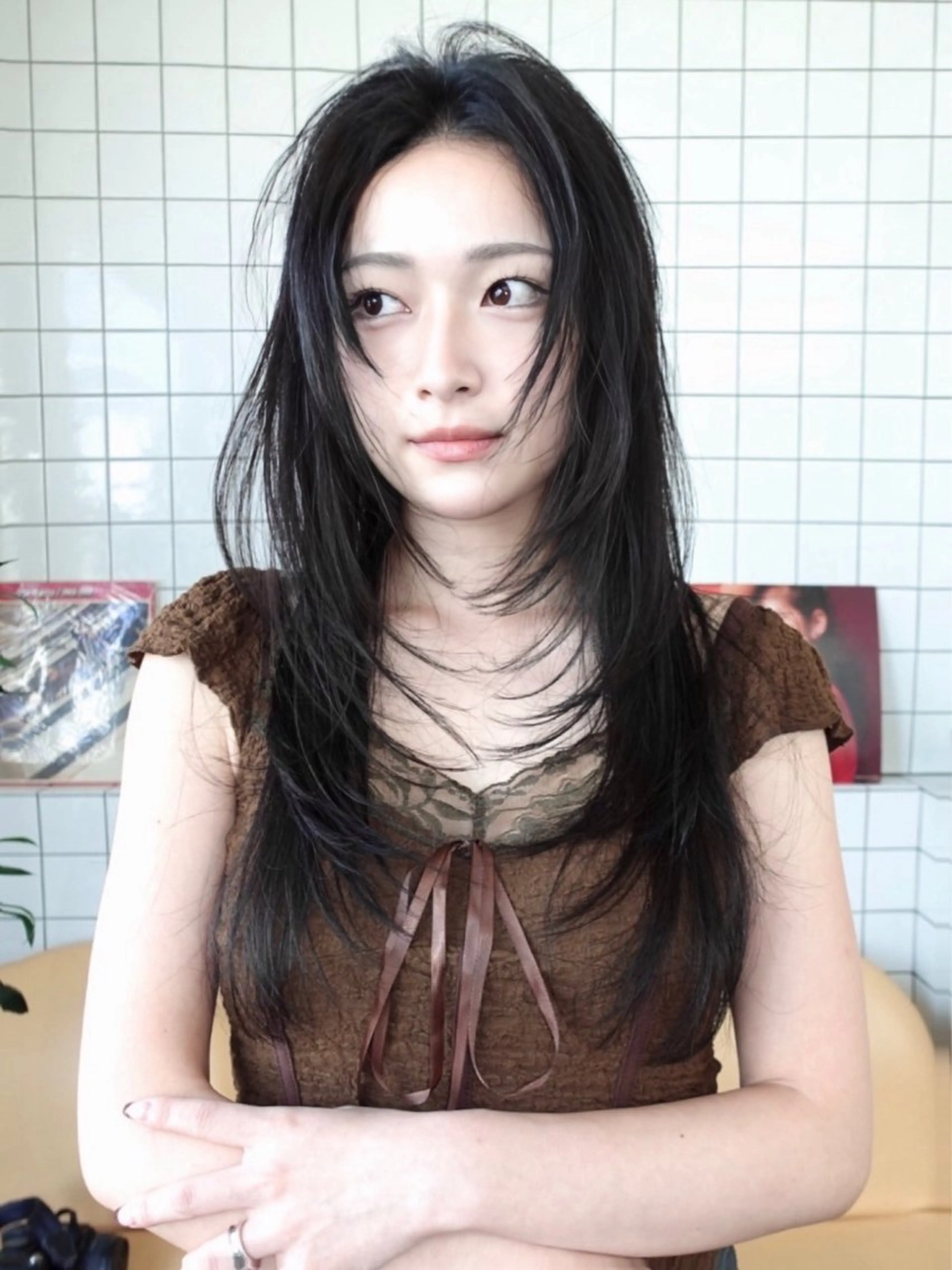 ロング カラー ロングレイヤー 顔まわりレイヤー ハッシュカット ハイレイヤー レイヤーカット カット ヘアカラー トリートメント レイヤーカット ダブルカラーのヘアスタイル