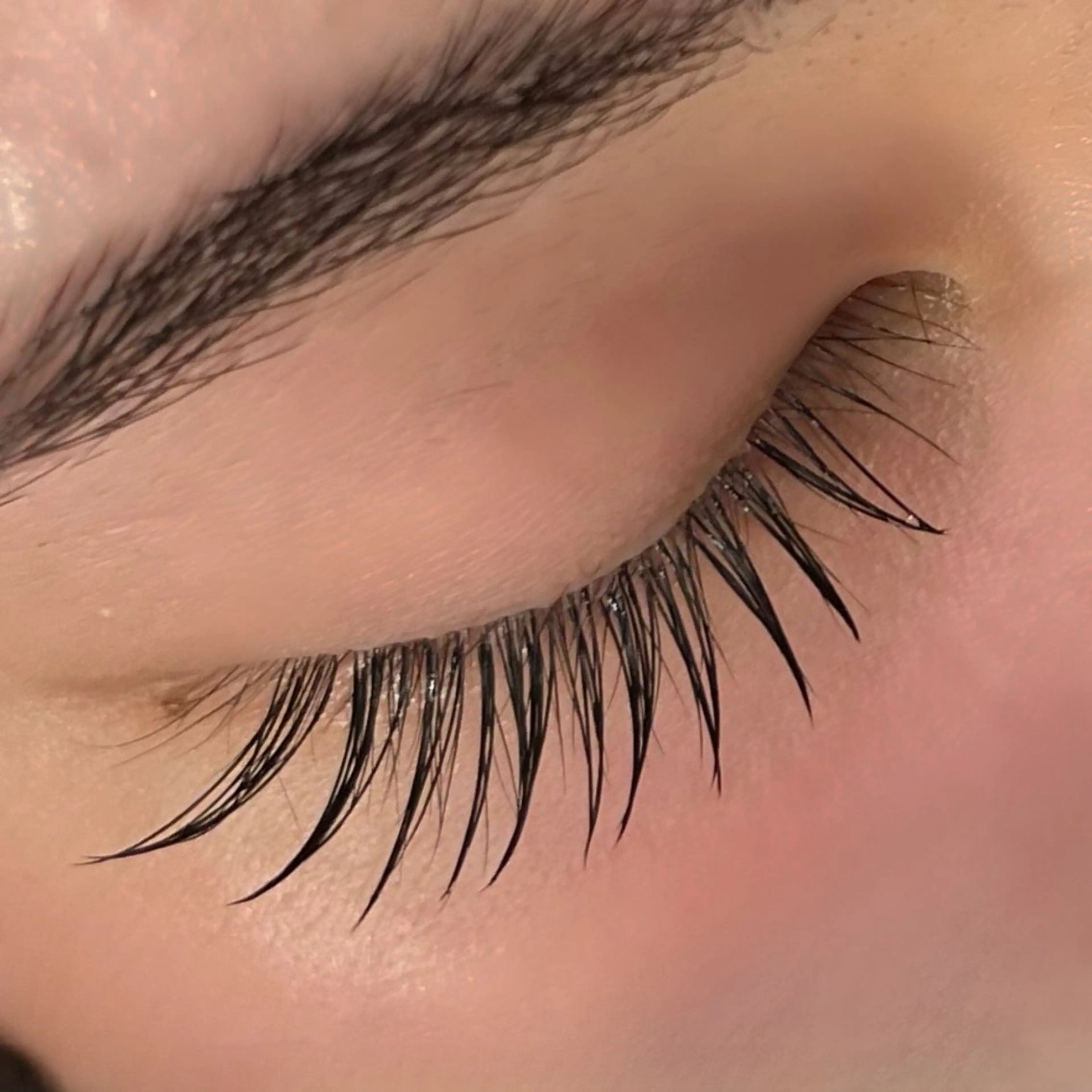 マツエク・マツパ フラットラッシュ Trinity eyelashのマツエク・マツパデザイン