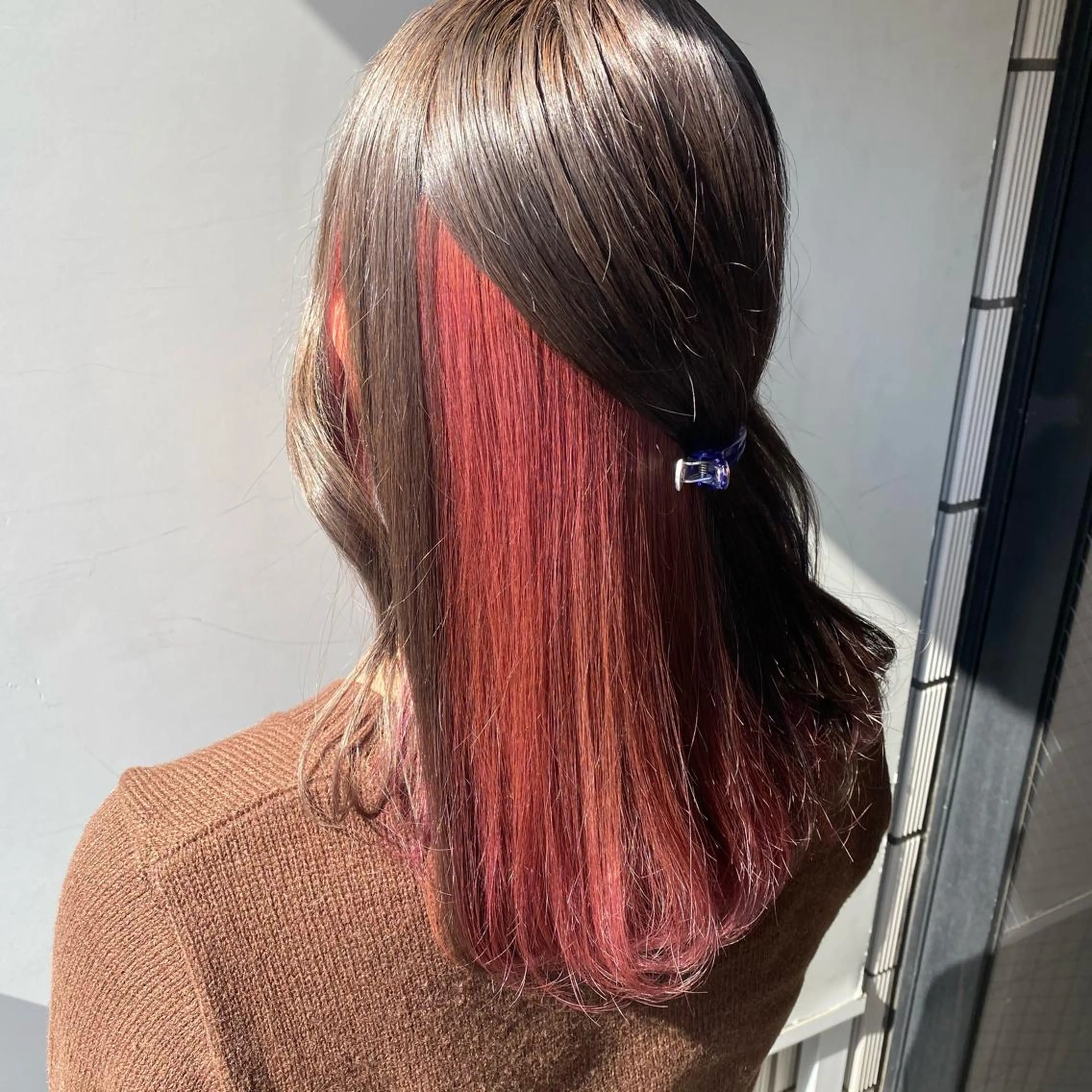 セミロング カラー ケアブリーチ 韓国レイヤーKYONのヘアスタイル