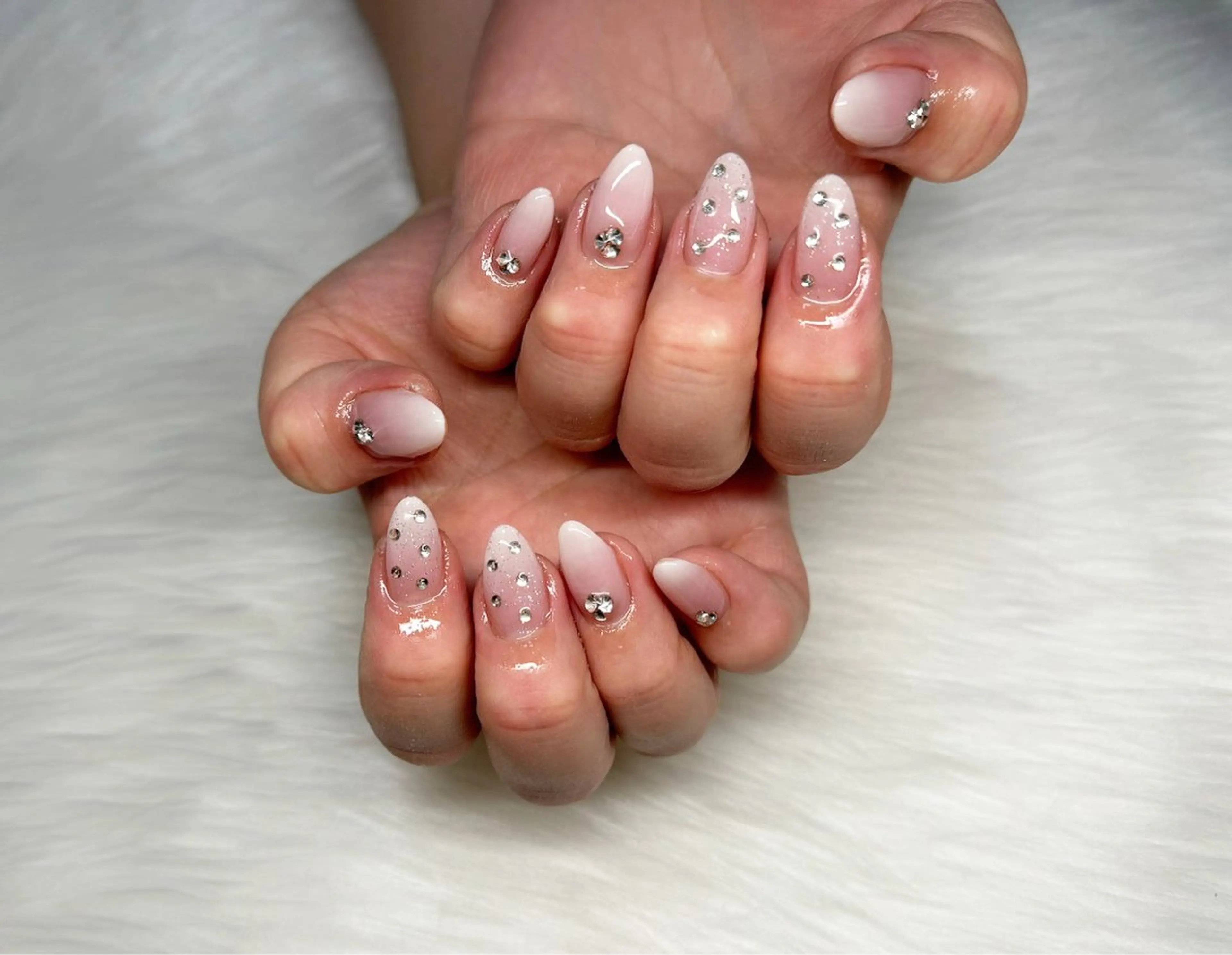 ネイル nailsalon R.のネイルデザイン